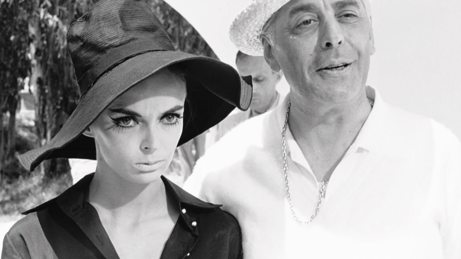 8 1/2, Fellini's artistry, Surreal storytelling, Director's vision, 1920x1080 Full HD Desktop