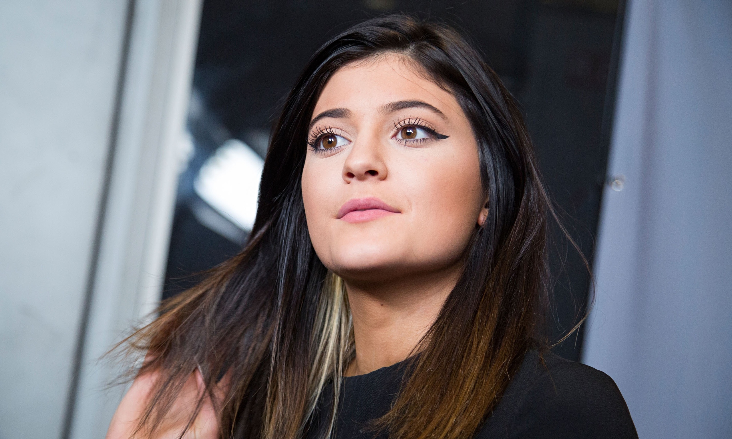 Kylie Jenner, Desktop background, High resolution, Wallpaper, 2560x1540 HD Desktop