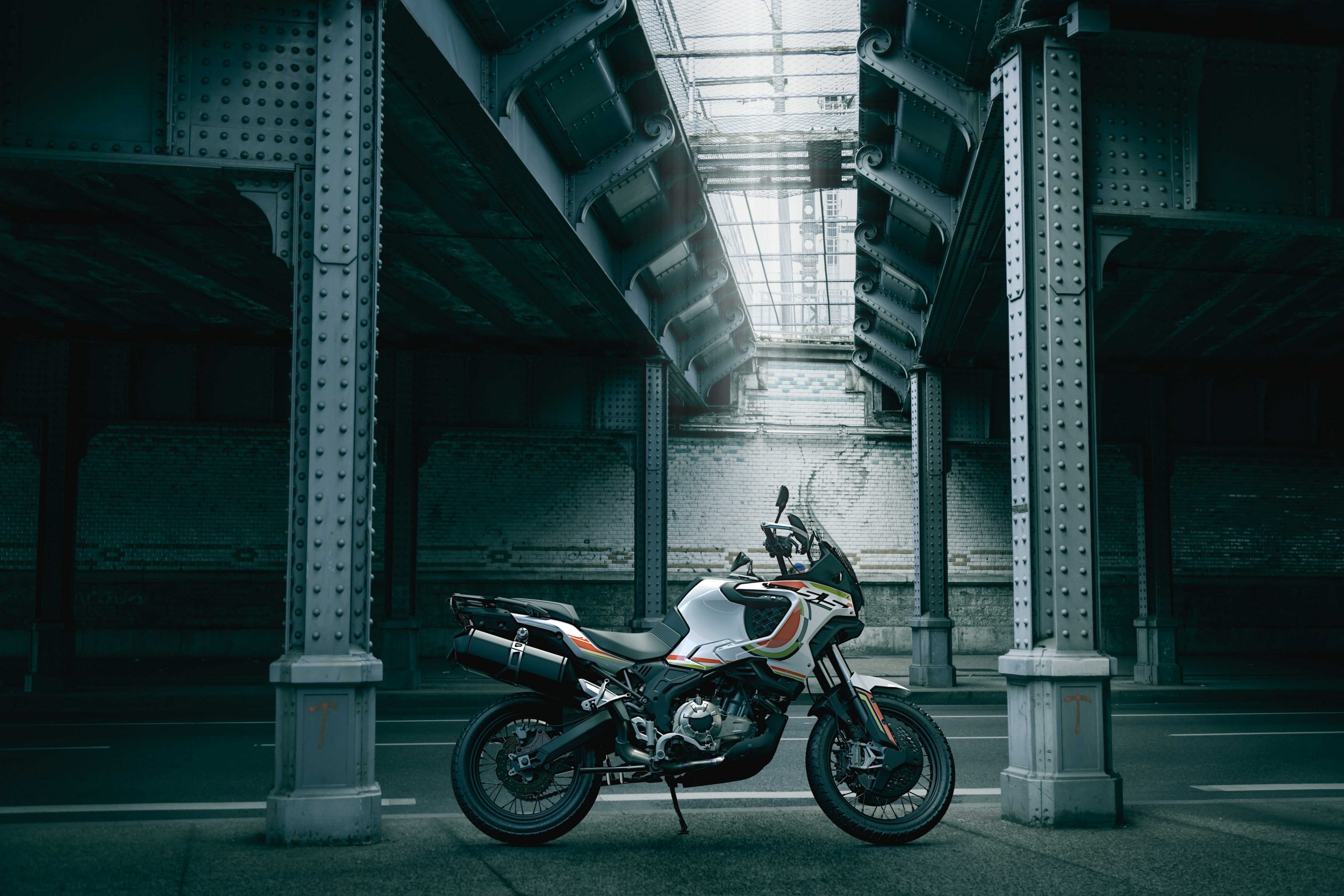 Custom Bike Project, MV Agusta Lucky Explorer Project 5.5 Wallpaper, 2560x1710 HD Desktop