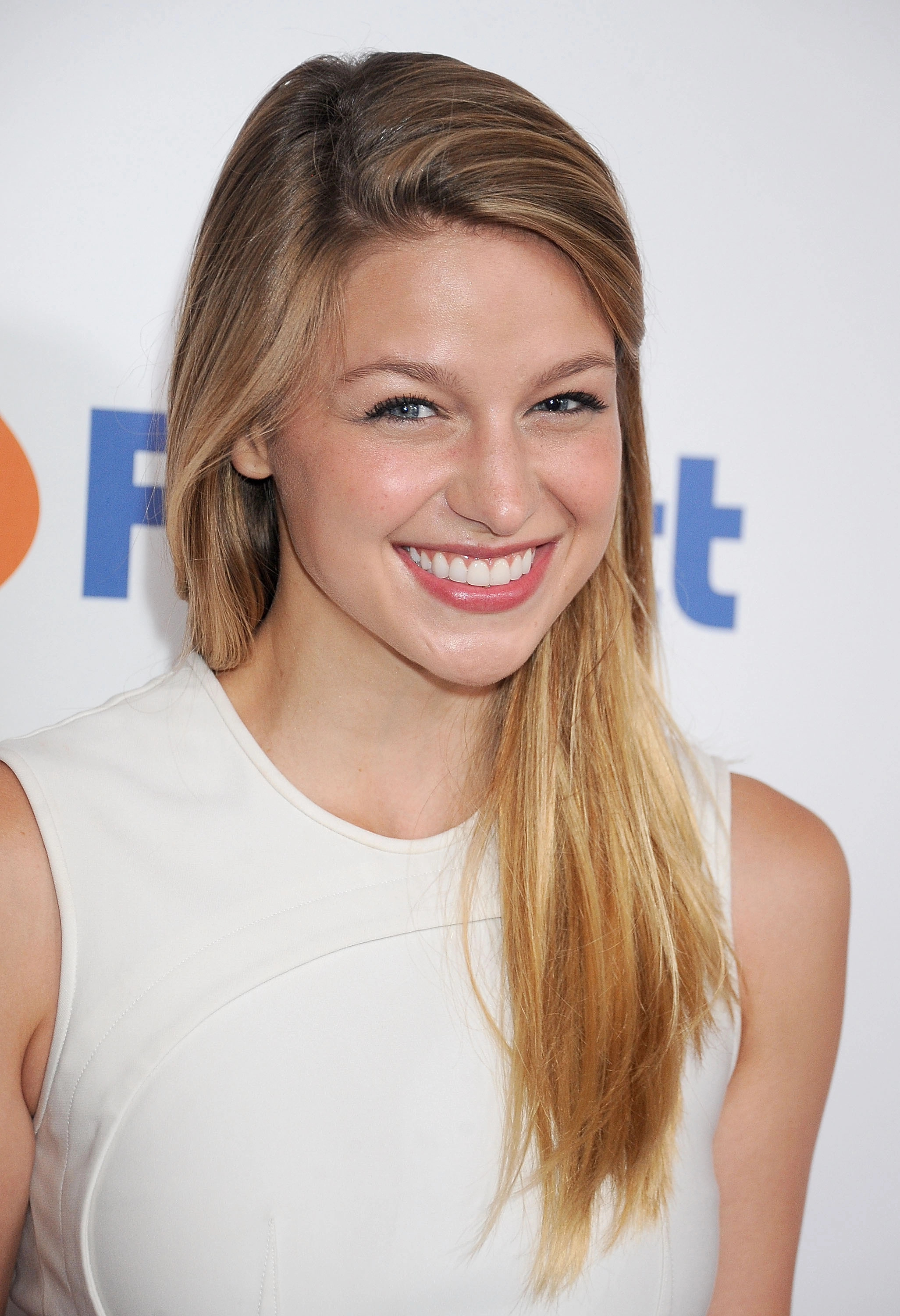 SuperGirl, Melissa Benoist, Role, 2060x3000 HD Phone