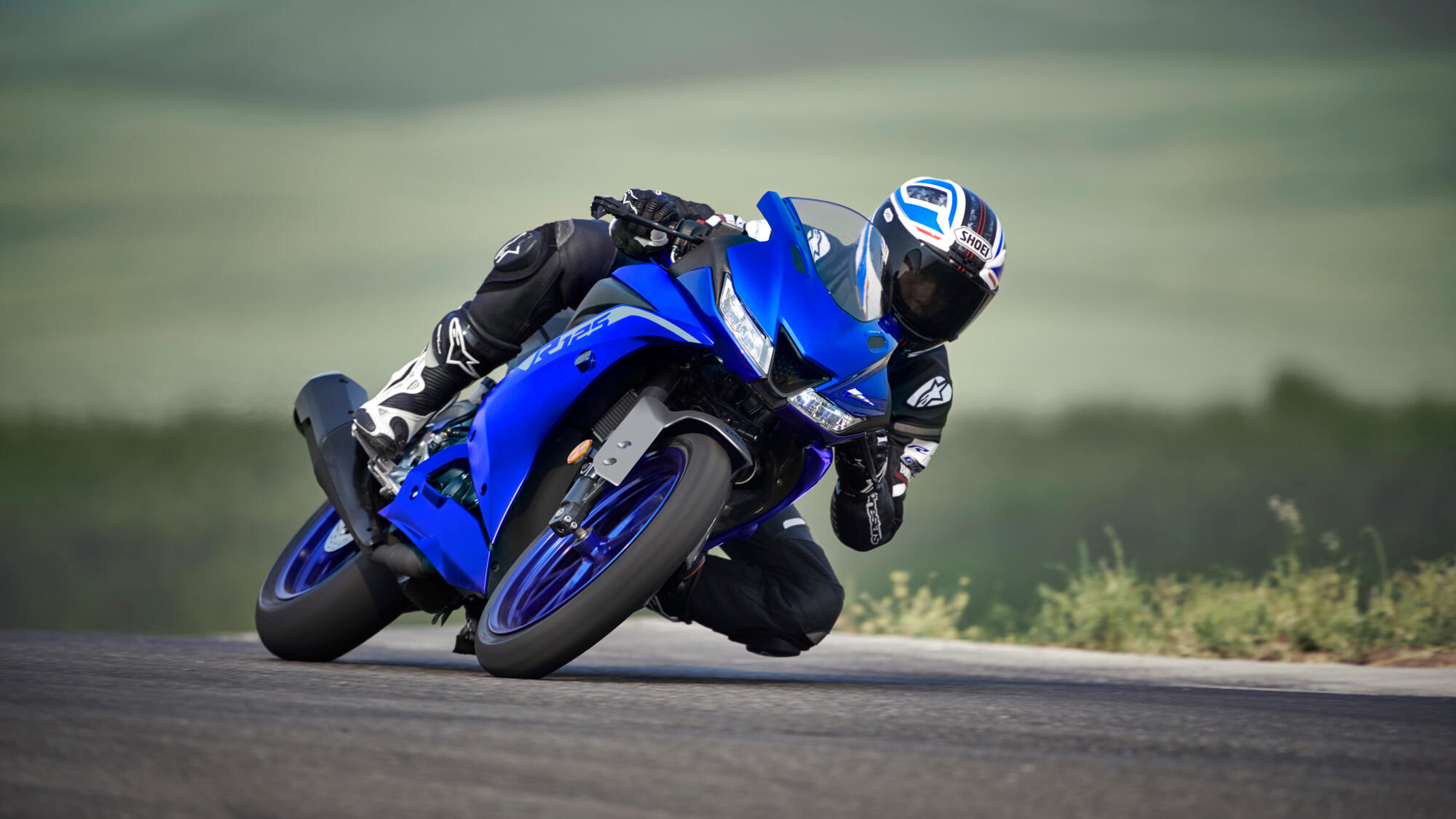 Yamaha YZF-R125, New model, Auto enthusiasts, Bike lovers, 2000x1130 HD Desktop