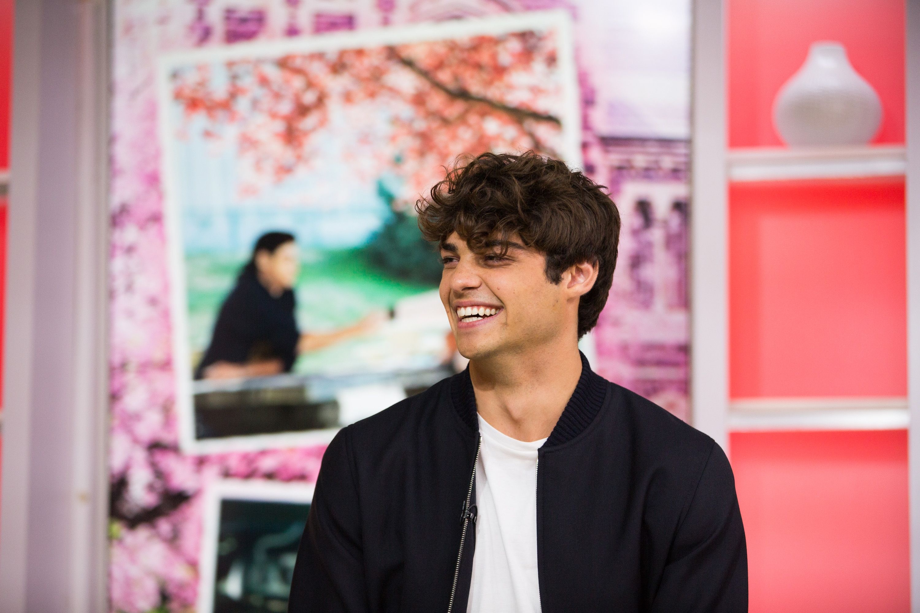Noah Centineo cameo, KUWTK, Season 15, 3000x2000 HD Desktop