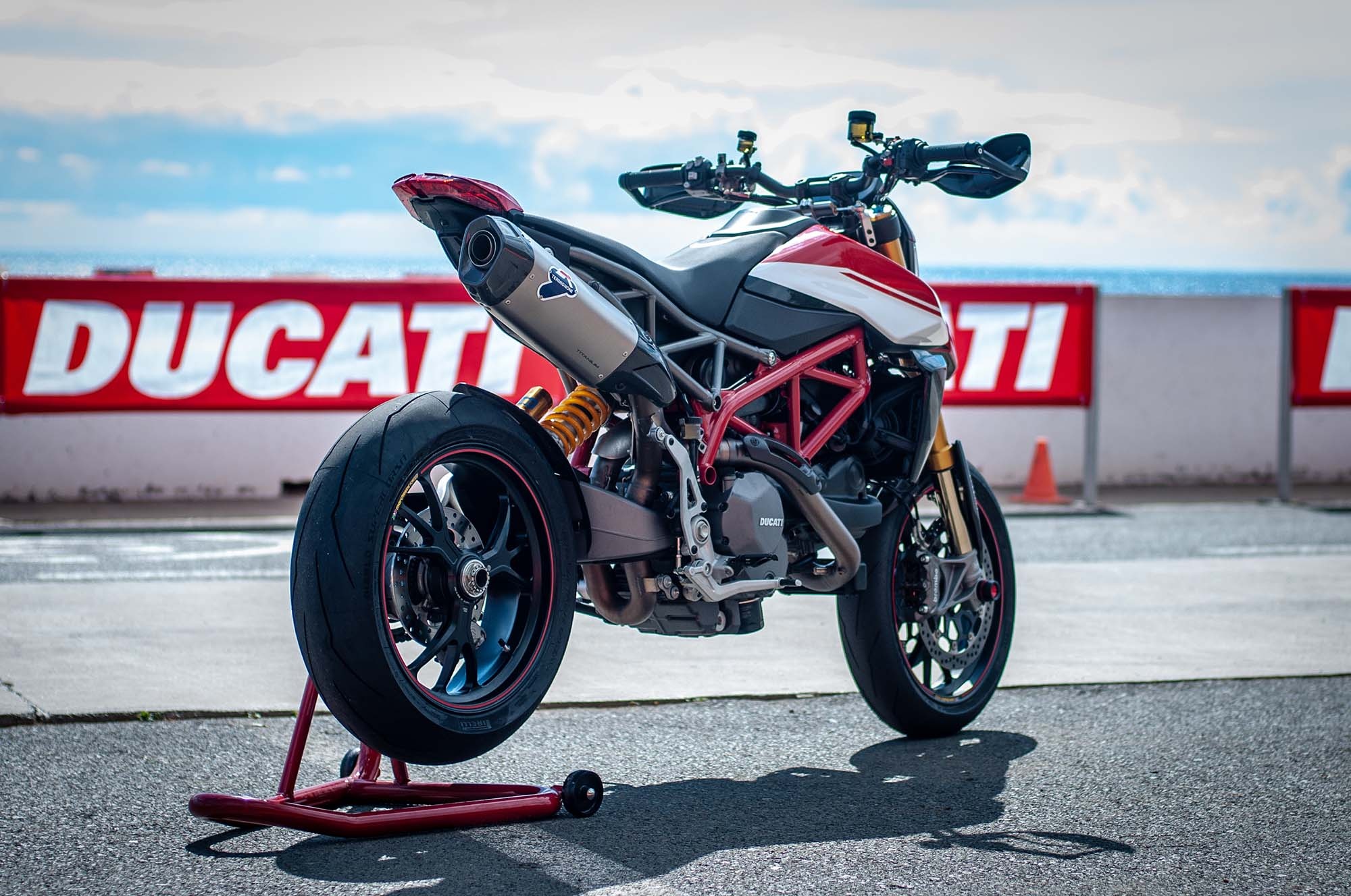 Back View, Ducati Hypermotard 950 Wallpaper, 2000x1330 HD Desktop