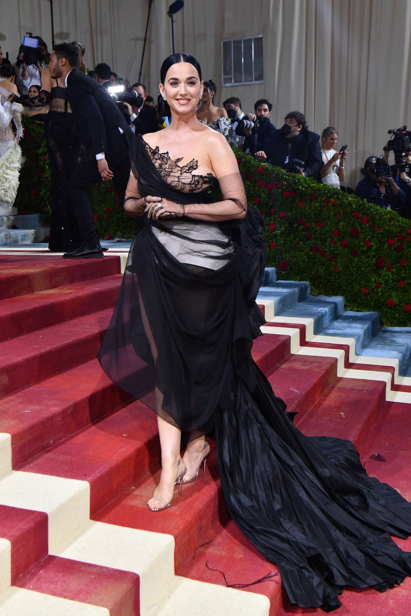 Met Gala 2022, Best red carpet looks, 1440x2160 HD Phone