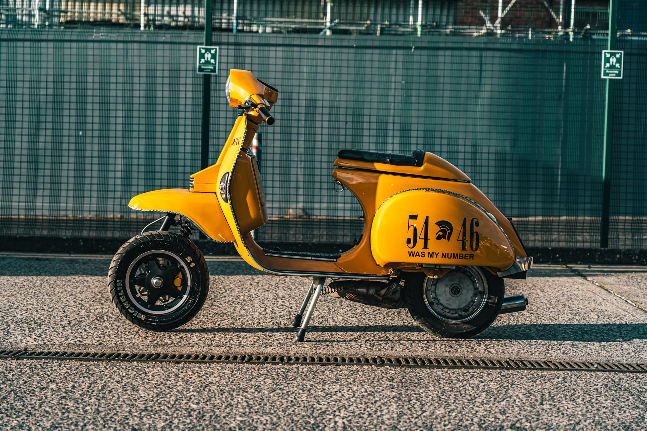 Vespa, Trojan Vespa PX200, Custom 23rd Feb, Aspire competitions, 2090x1390 HD Desktop