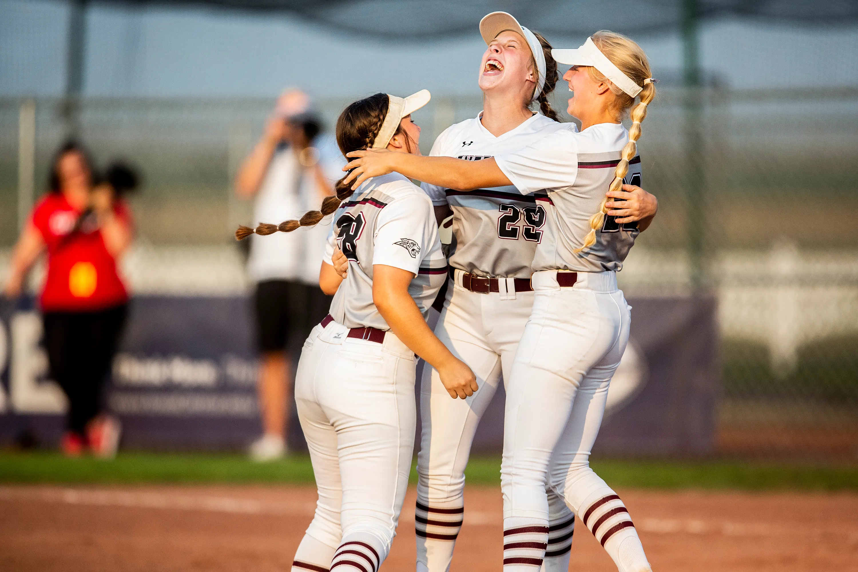 Softball sports, State softball, Waukee, Ankeny Centennial, 3000x2000 HD Desktop