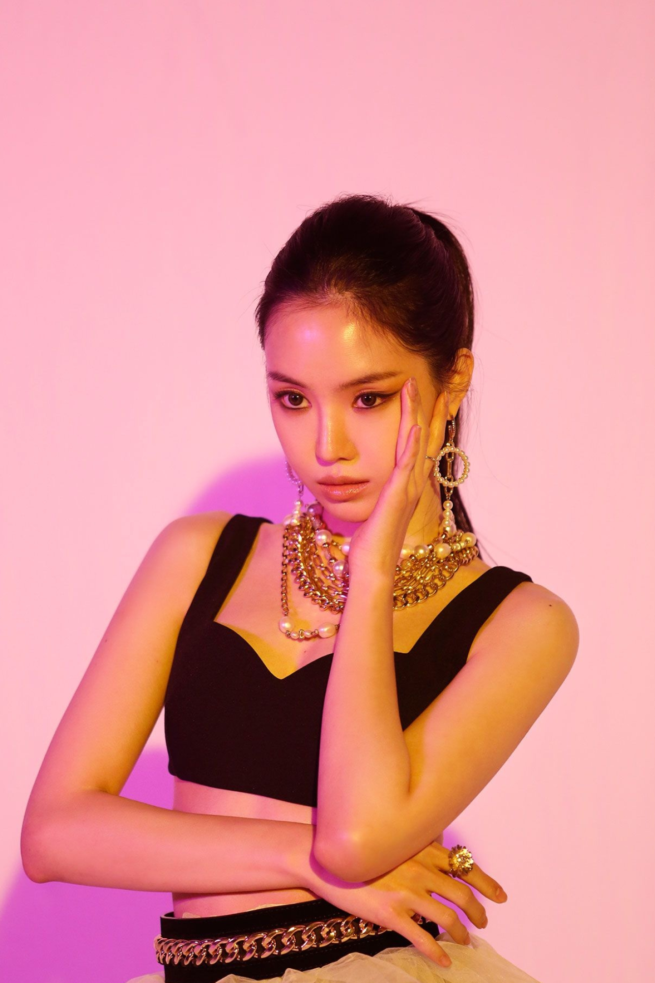 Apink music, Apink 9th mini album look, Naeun fashion, Photoshoot look, 1340x2000 HD Phone