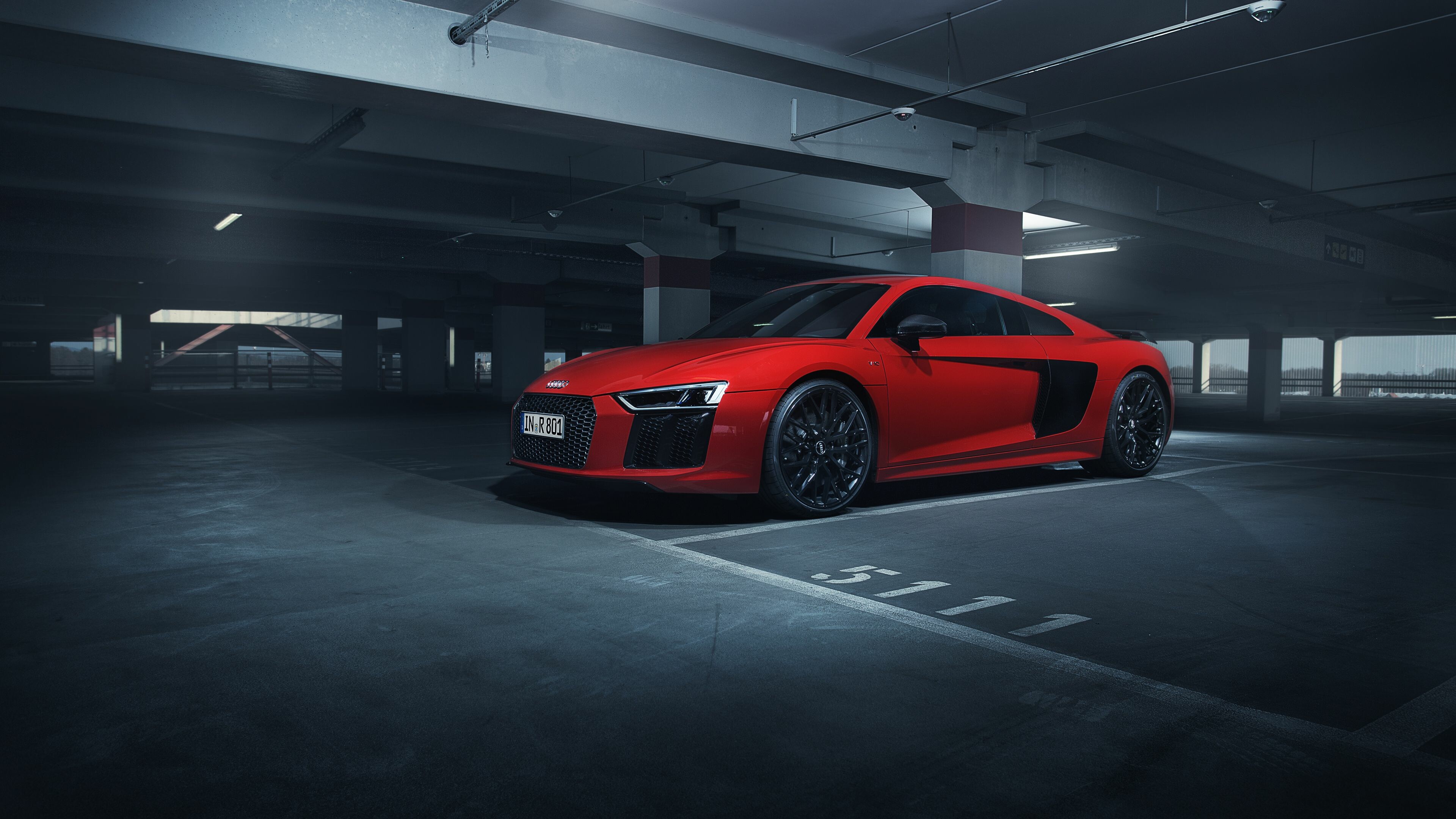 Exhilarating Audi R8, 4K brilliance, Automotive masterpiece, Powerful performance, 3840x2160 4K Desktop