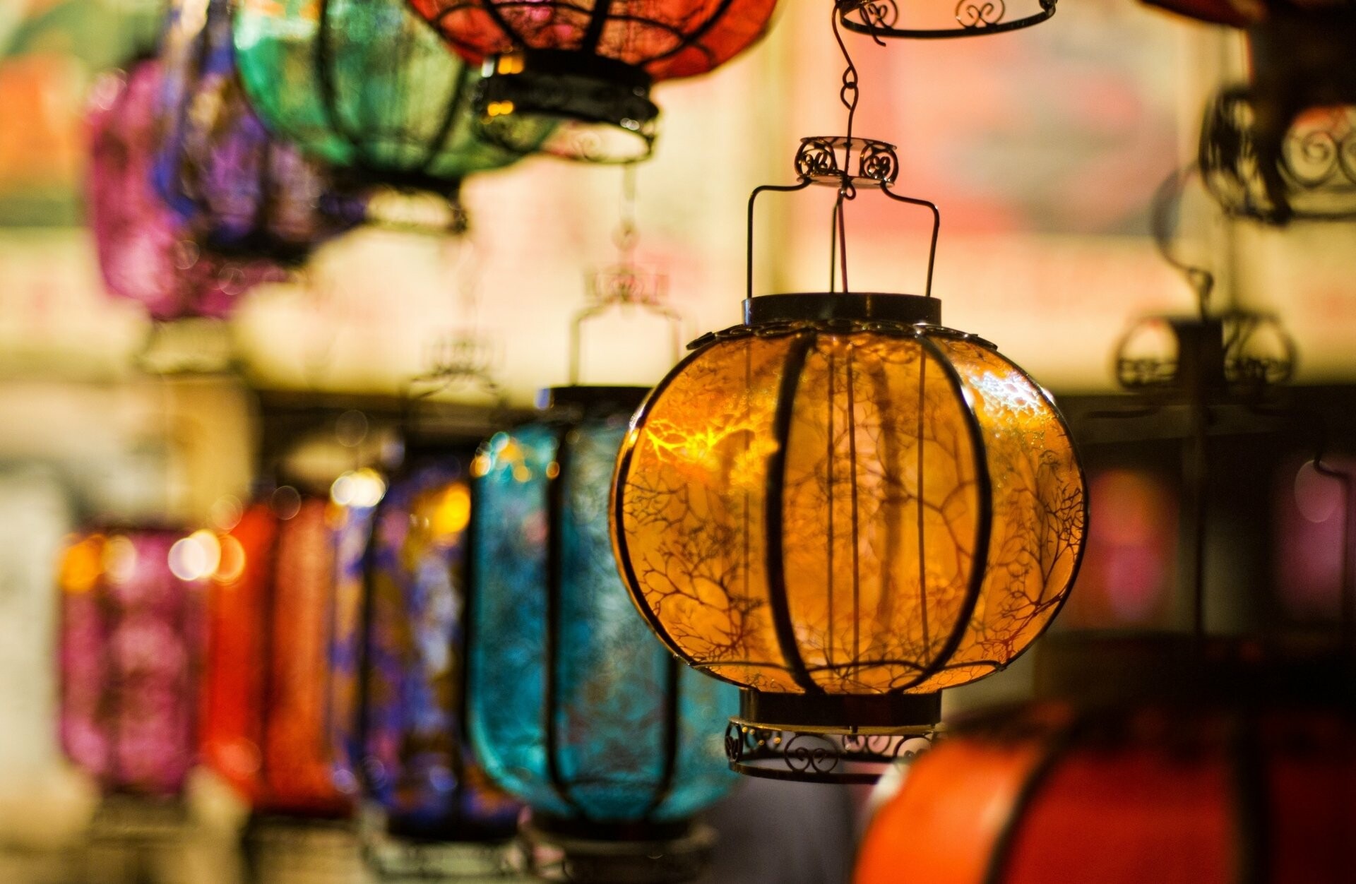 Lantern Festival, Serene beauty, Lantern glow, Nighttime magic, 1920x1260 HD Desktop