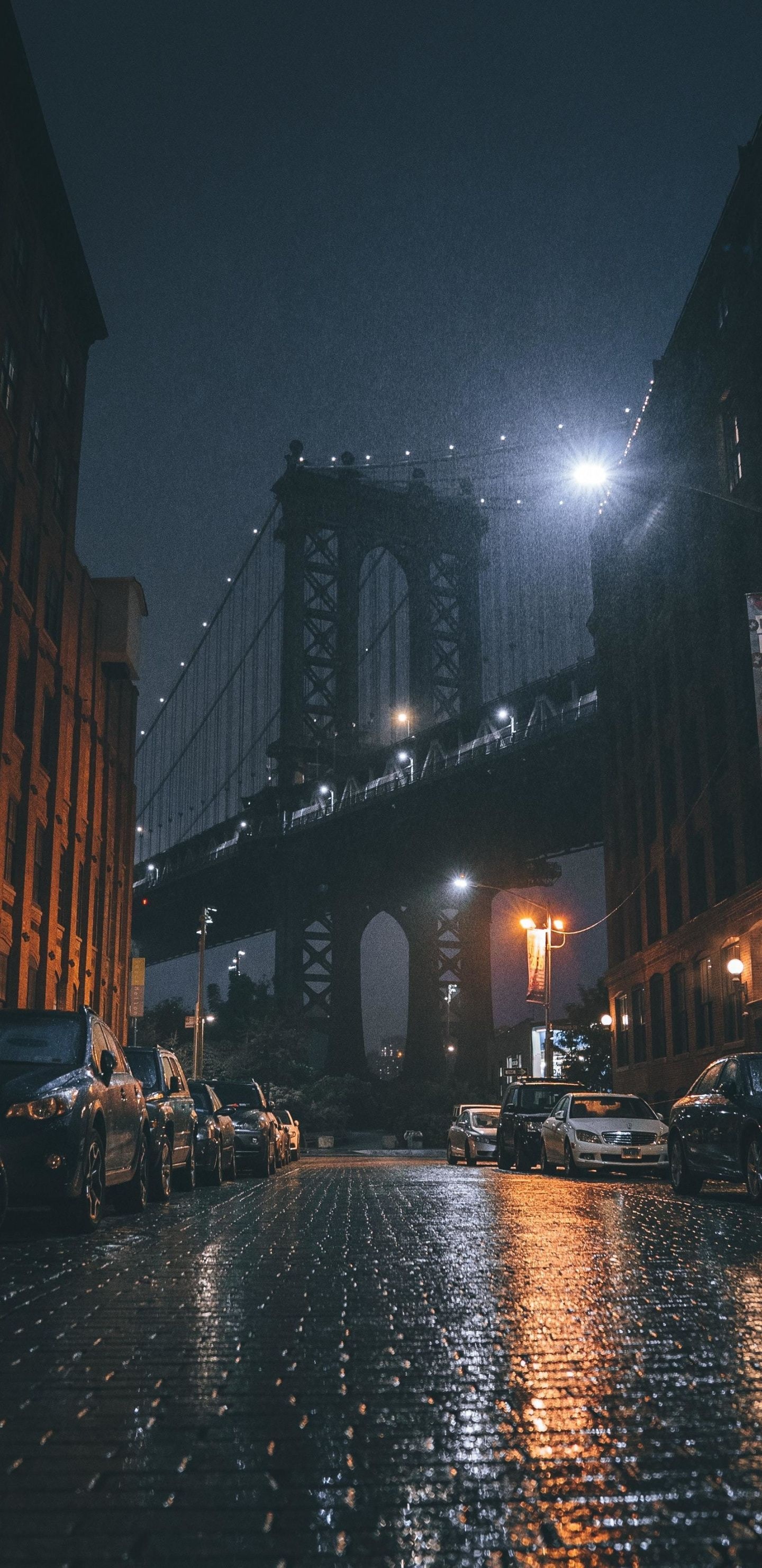 Manhattan Bridge, DUMBO Brooklyn, wet cobblestone street, HD Phone wallpaper