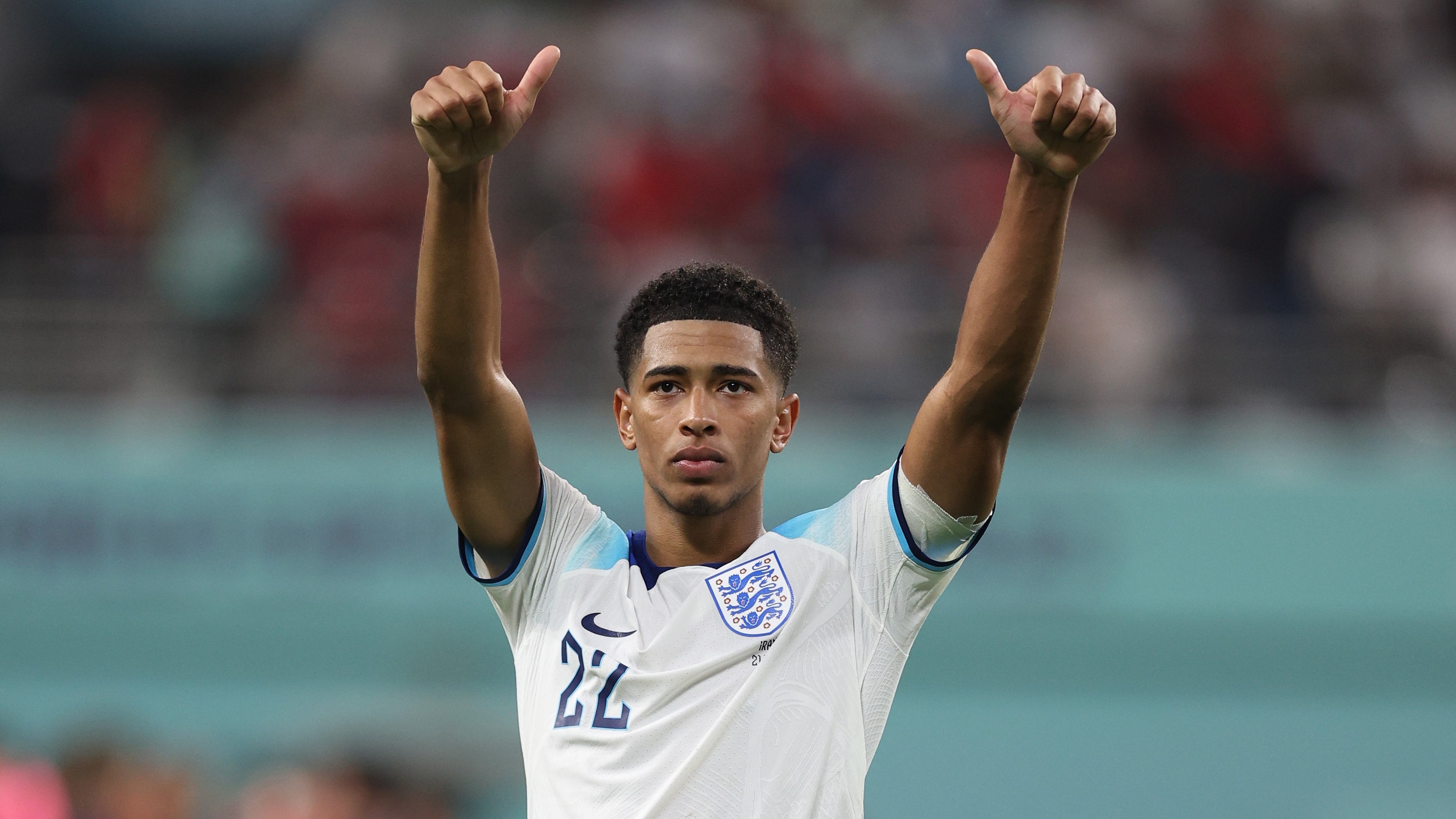 Jude Bellingham, England national football team kit, Double thumbs up gesture, HD Desktop wallpaper