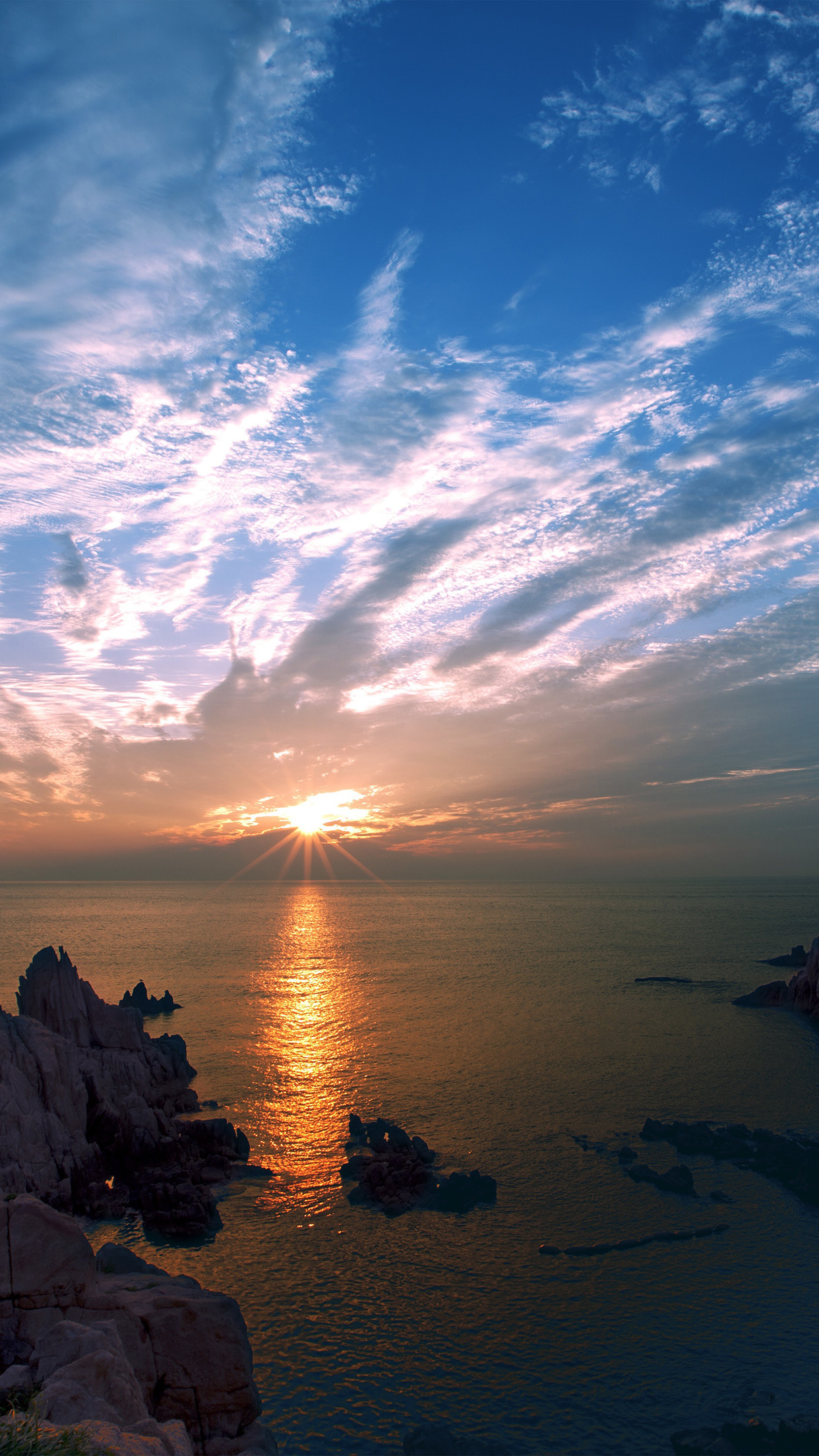 Sunburst over the ocean, Wispy cirrus clouds, Rocky coastal cliffs, HD Phone wallpaper