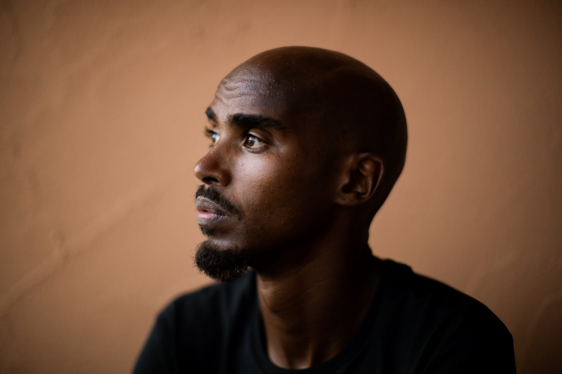 Mo Farah, Reveals true name, Triumph over adversity, Inspirational journey, 1920x1280 HD Desktop