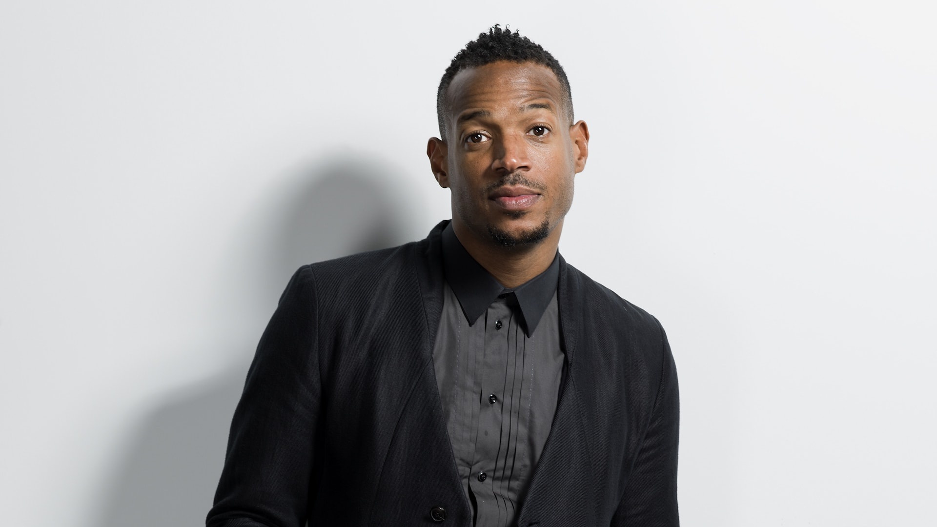 Marlon Wayans, Halloween comedy, Netflix conversations, Her, 1920x1080 Full HD Desktop