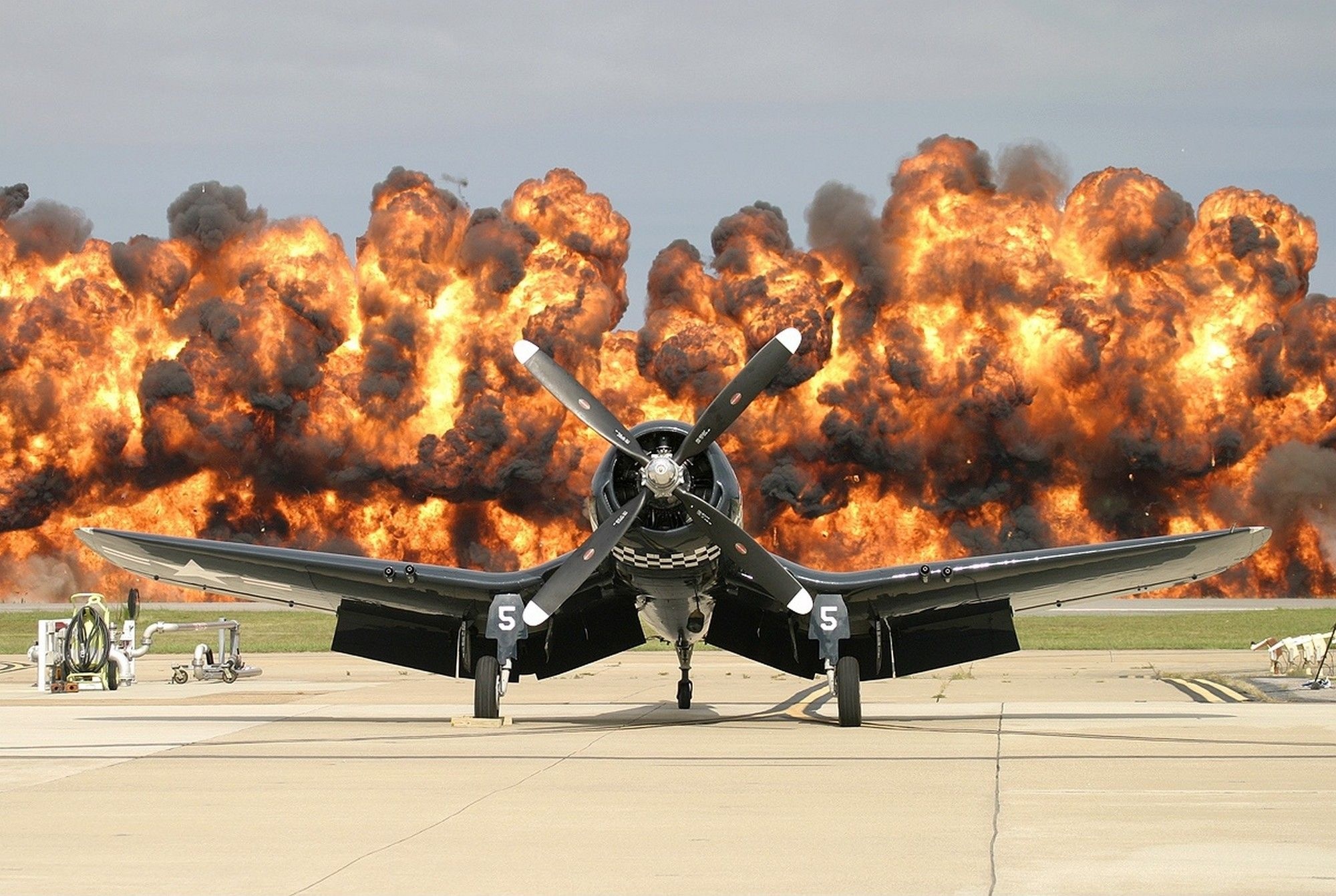 Devotion, F4U Corsair, Phone wallpapers, 2000x1350 HD Desktop
