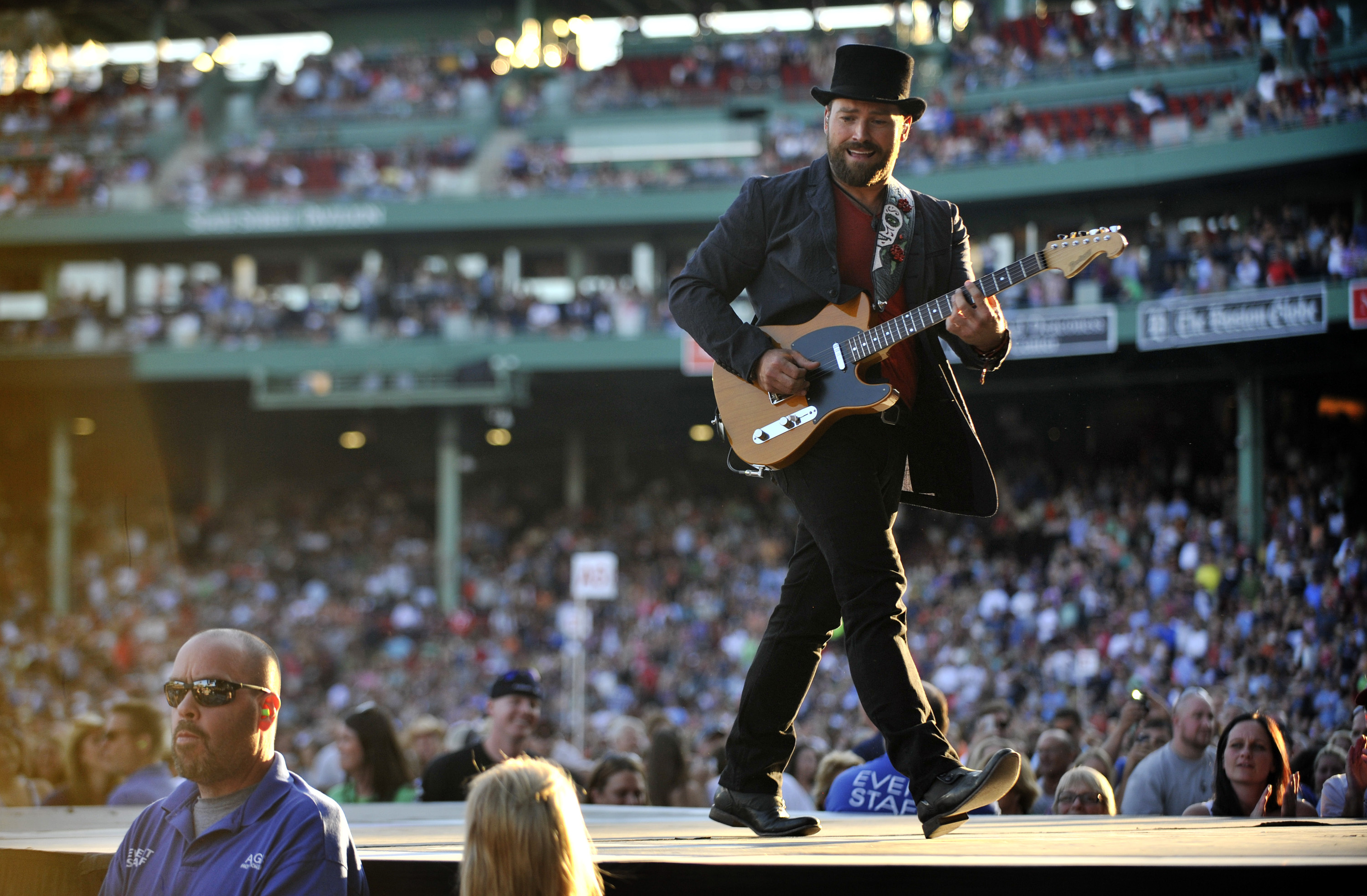 Zac Brown Band, Feel-good vibe at Fenway, 3000x1970 HD Desktop