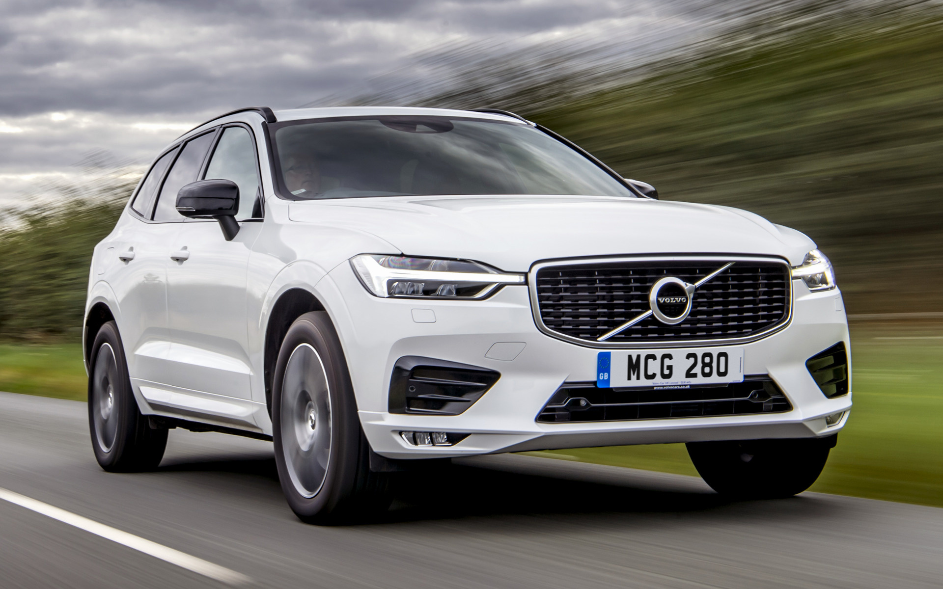 Volvo XC60, Hybrid R-Design, UK edition, Captivating wallpapers, 1920x1200 HD Desktop