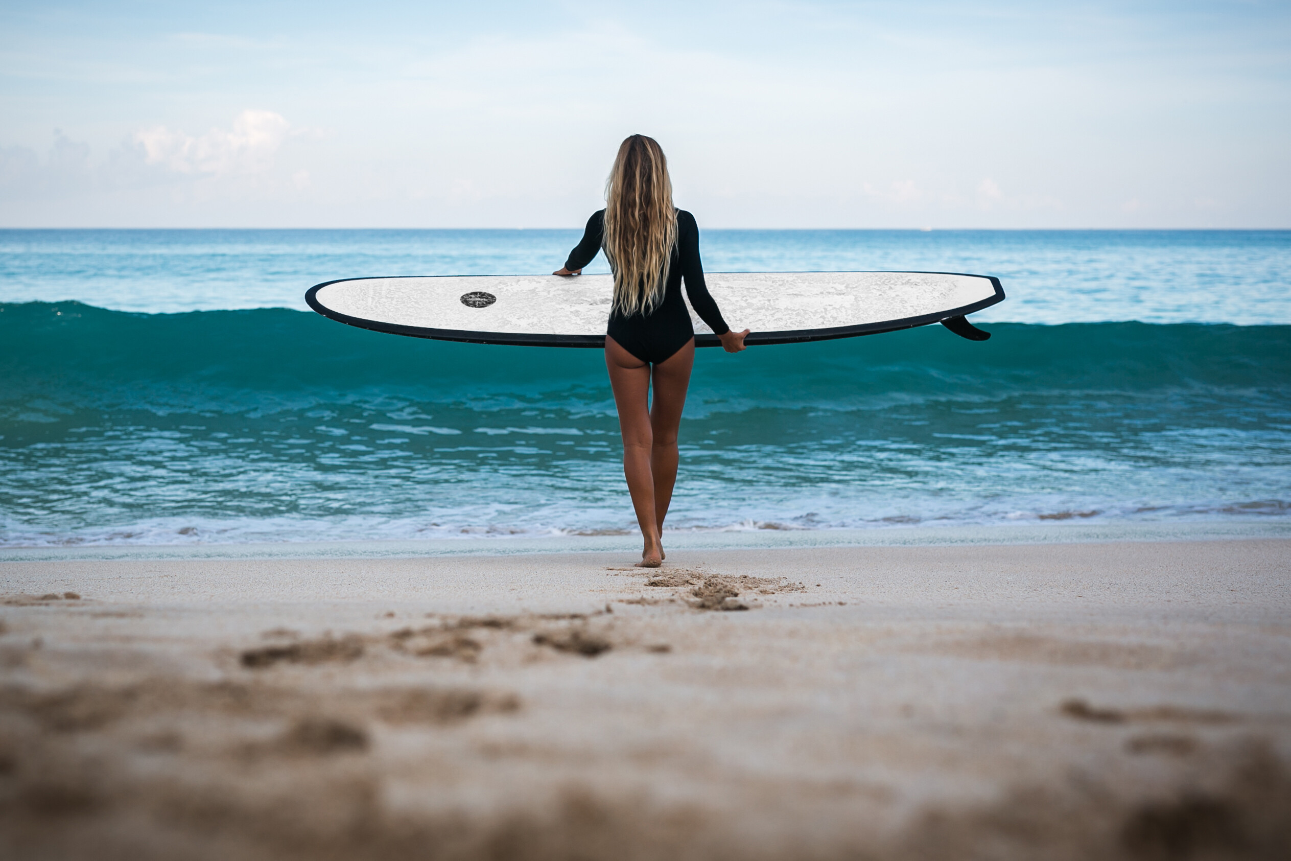 Girl Surfing, Surfer Girl Backgrounds, 2530x1690 HD Desktop