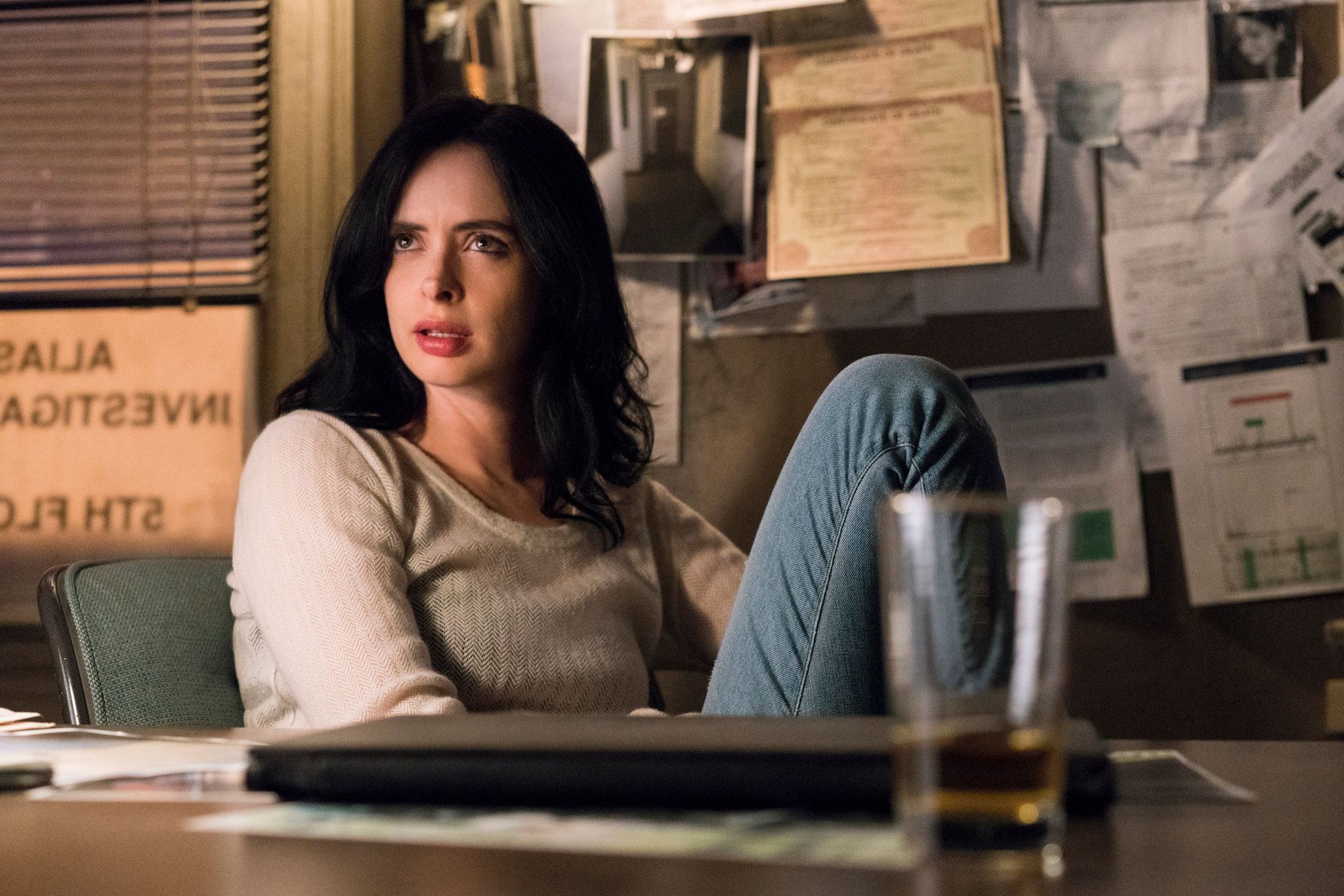 Review, Jessica Jones, Times Up, The New York Times, 2050x1370 HD Desktop