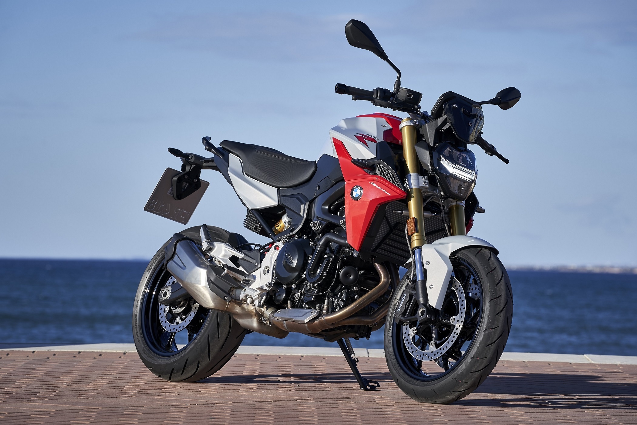 BMW Motorrad F 900 R, Price in India Increased, 2100x1400 HD Desktop