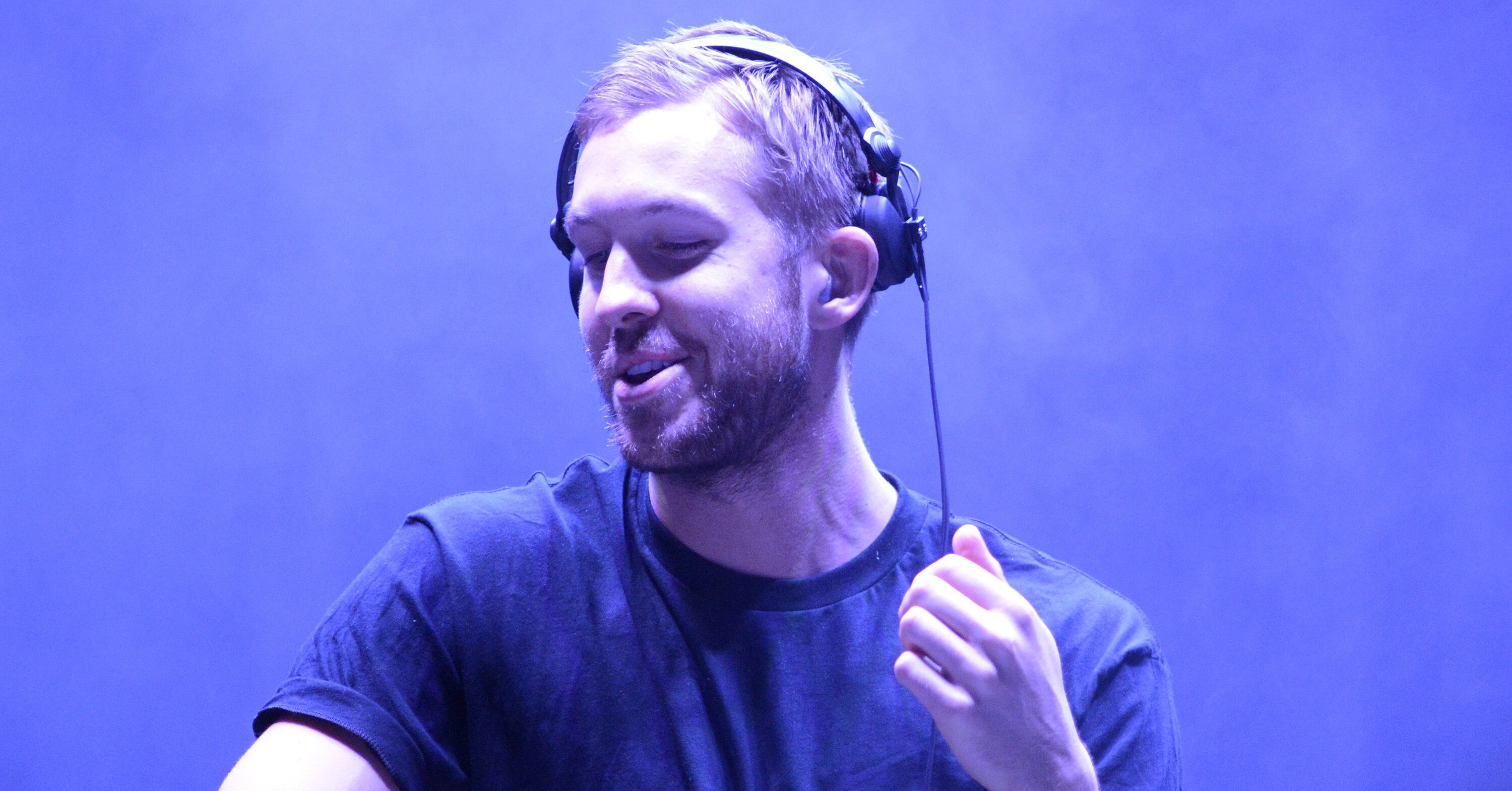 Calvin Harris, Wallpapers and images, Stunning photography, Artistic expressions, 3000x1570 HD Desktop