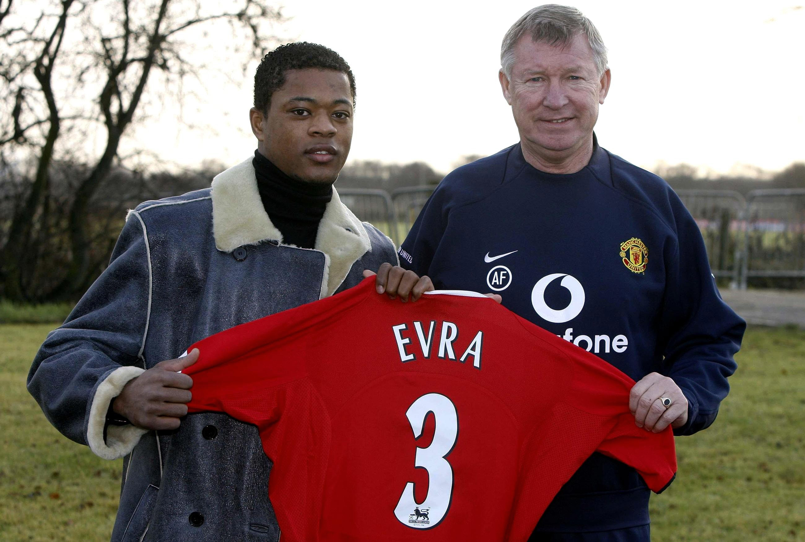 Sir Alex Ferguson, Patrice Evra Wallpaper, 2600x1760 HD Desktop