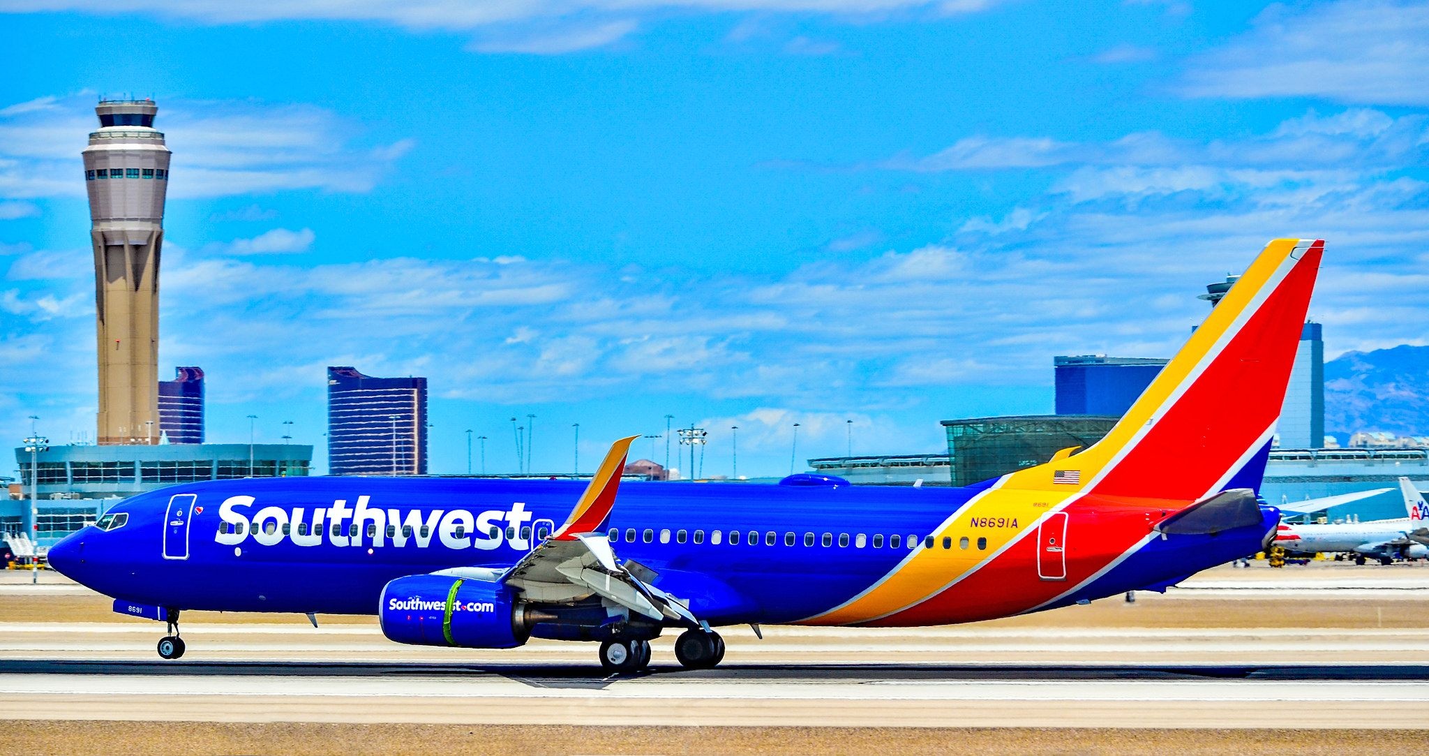 Southwest Airlines Boeing, 737 8H4, SN 36945, 2050x1090 HD Desktop