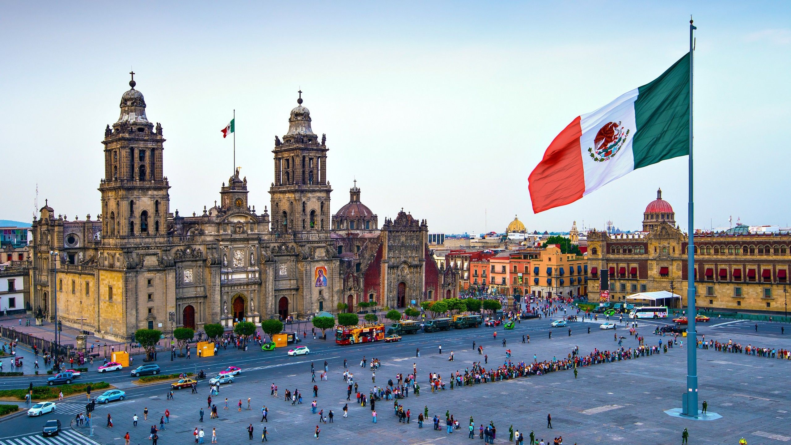 Metropolitan Cathedral, Mexico City Skyline Wallpaper, 2560x1440 HD Desktop