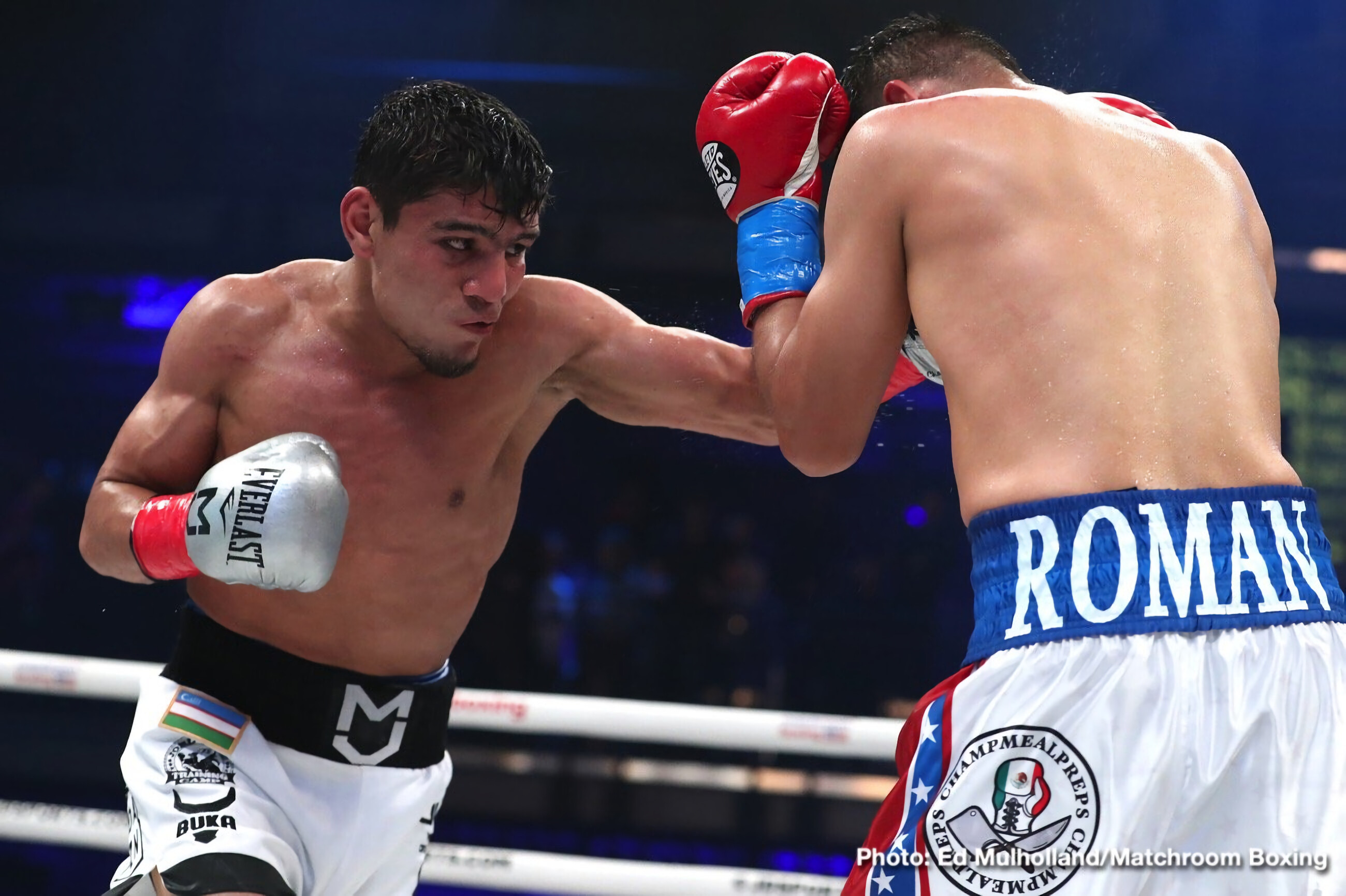 Murodjon Akhmadaliev, Boxing champion's determination, Speed and precision, Ring victories, 2600x1740 HD Desktop