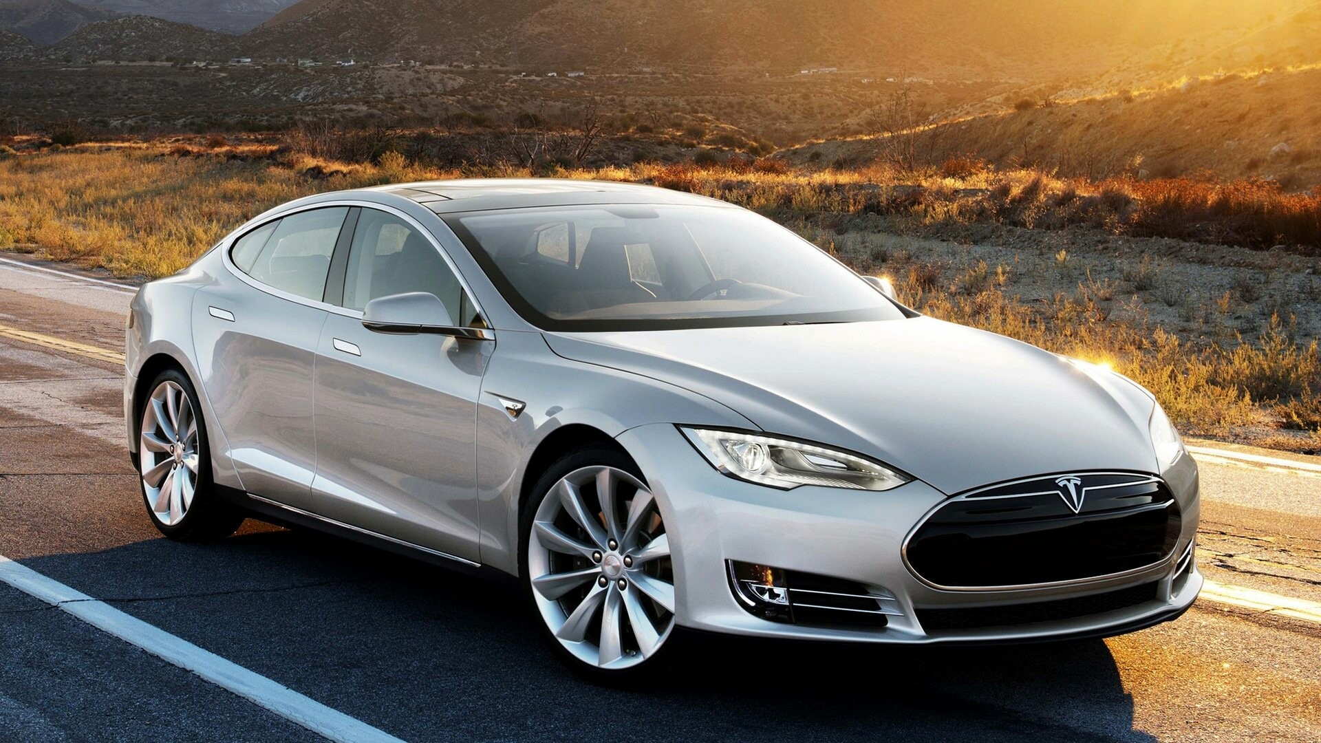 Tesla Model S, Auto technology, Luxury electric car, Iconic design, 1920x1080 Full HD Desktop