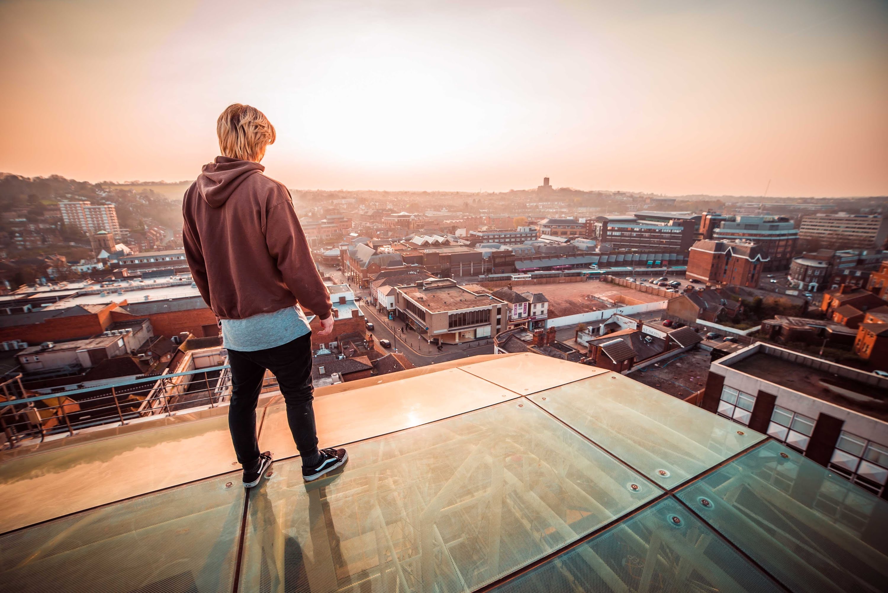 Rooftop, Freerunning Wallpaper, 3000x2010 HD Desktop