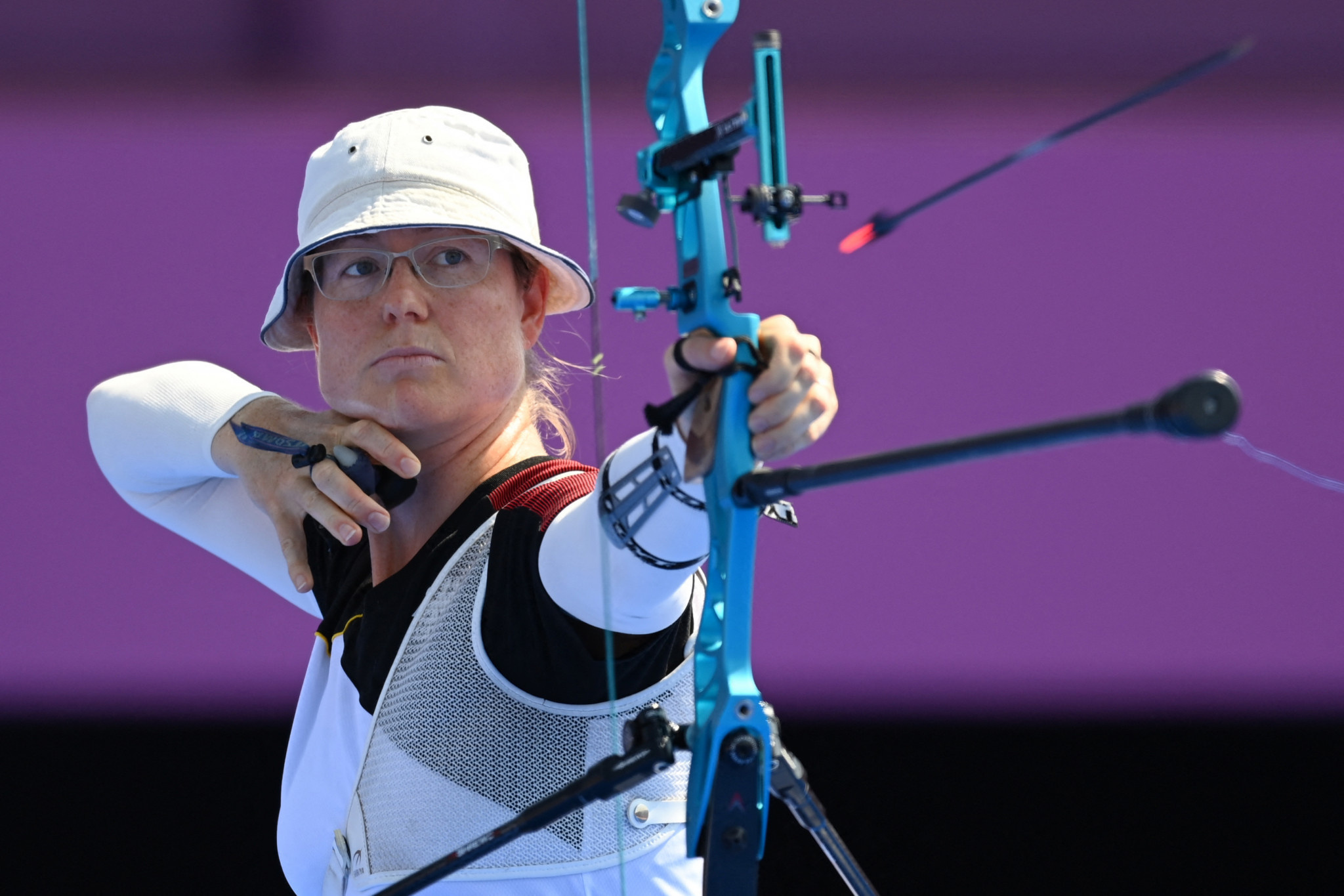 Archery world cup, Recurve champions, Unruh and Williams, Global archery competition, 2050x1370 HD Desktop