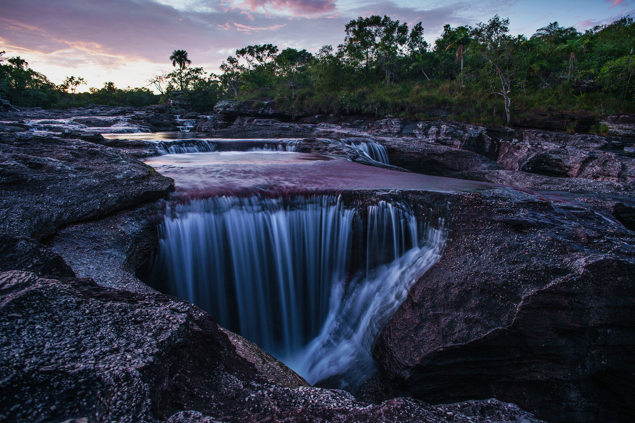 Serrania de la Macarena, Ecological concern, Melted rainbow, Colombian landscape, 2050x1370 HD Desktop