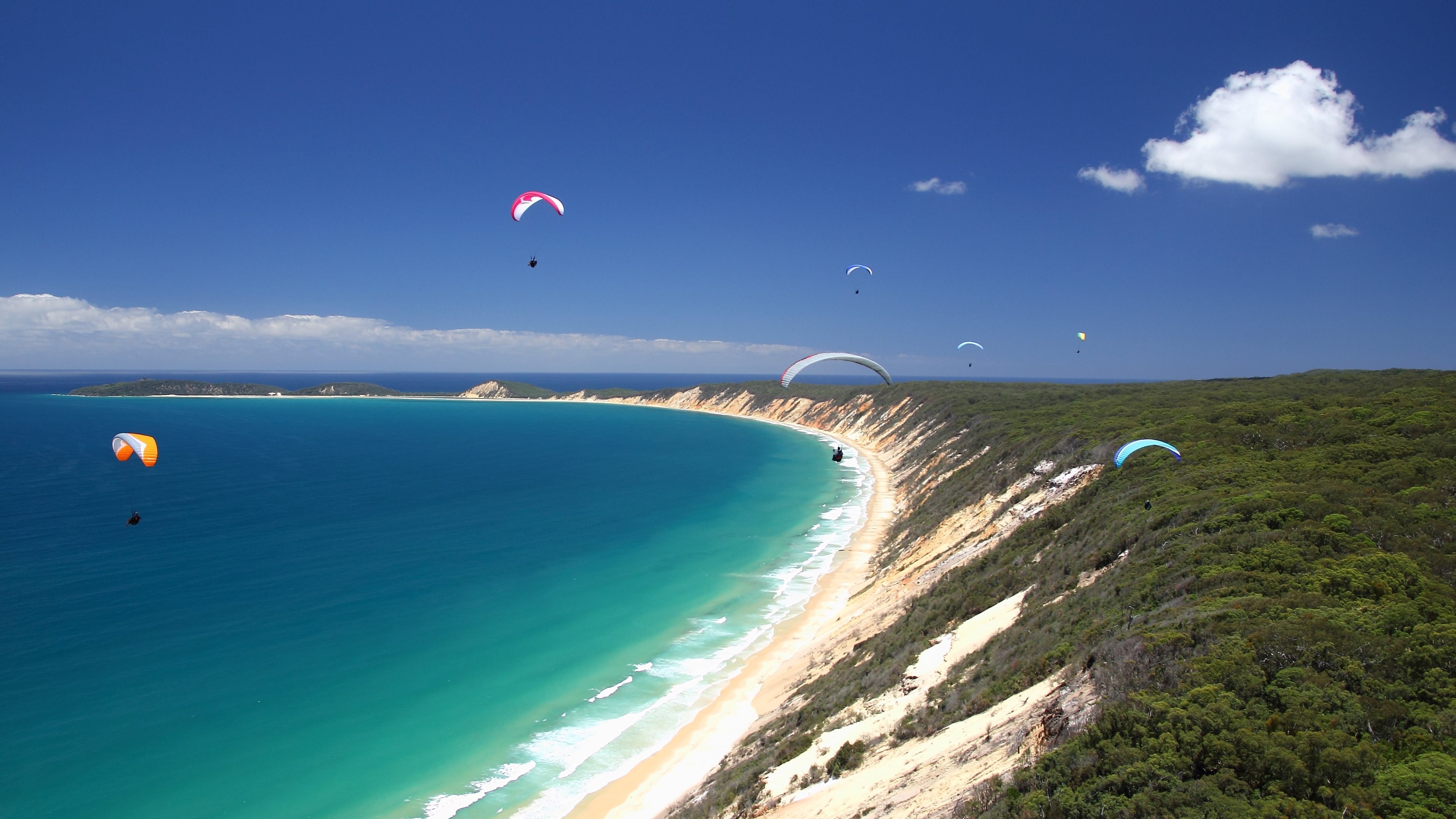 Rainbow Beach Queensland, Paragliding Wallpaper, 3840x2160 4K Desktop