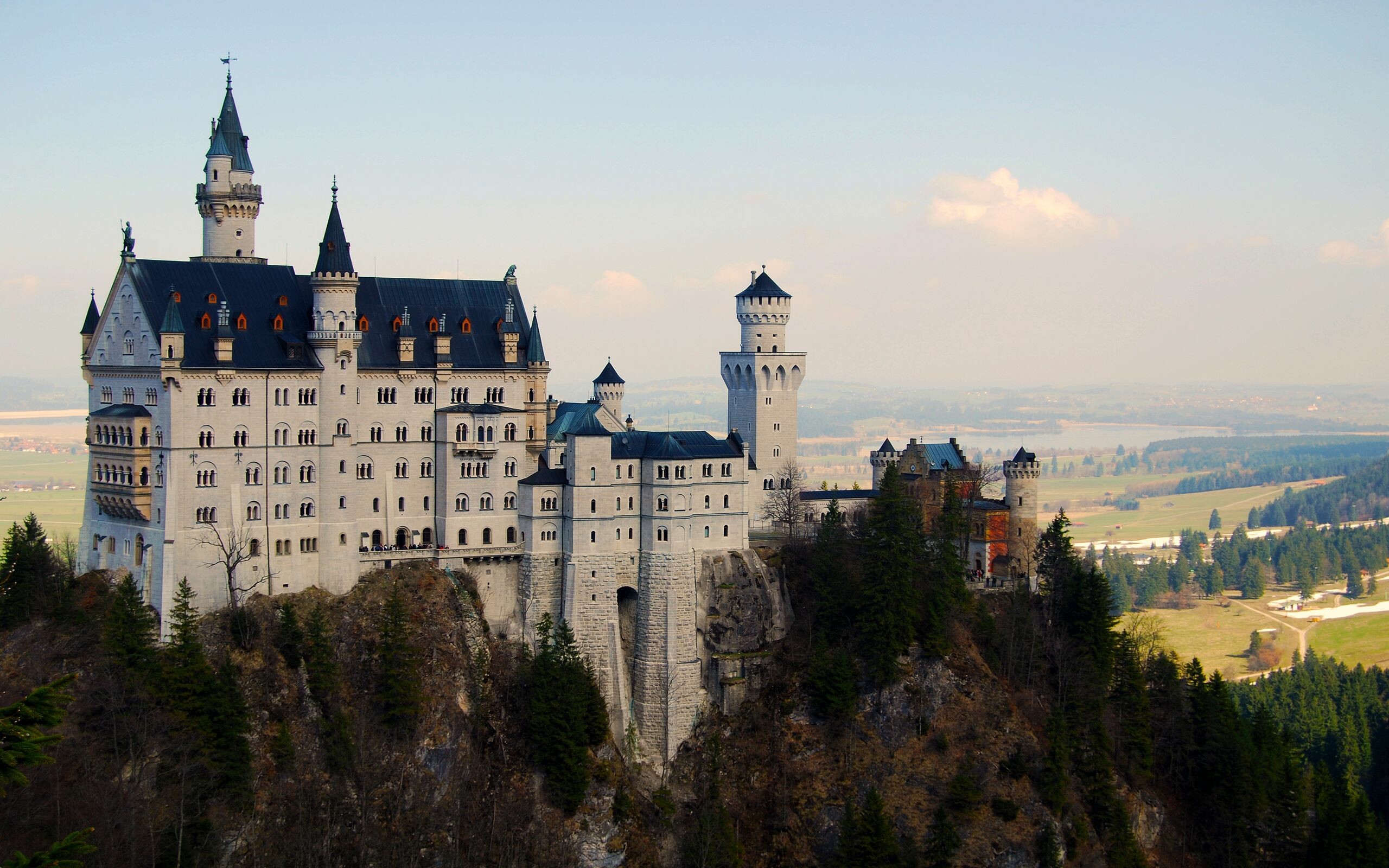 Neuschwanstein Castle Bayern, German landmark, Neuschwanstein, Schloss Germany, 2560x1600 HD Desktop