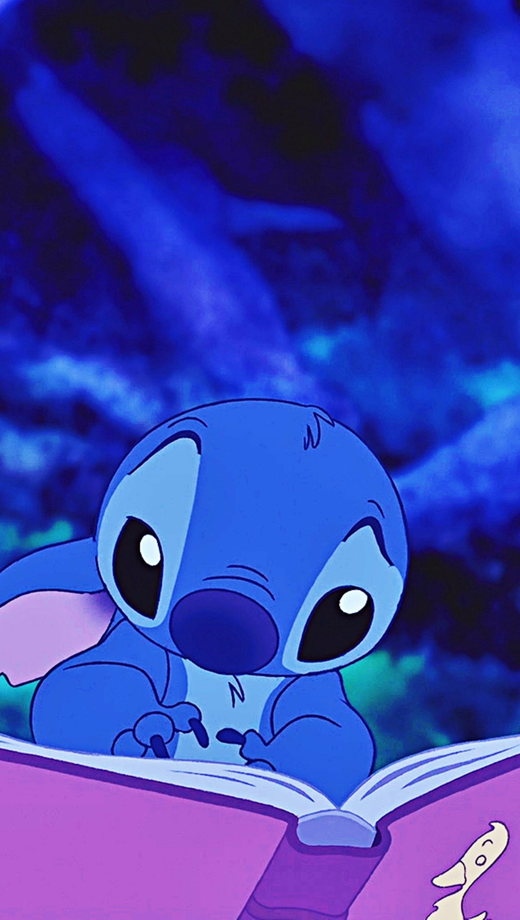 Stitch reading, The Ugly Duckling wallpaper, 1680x2970 HD Phone