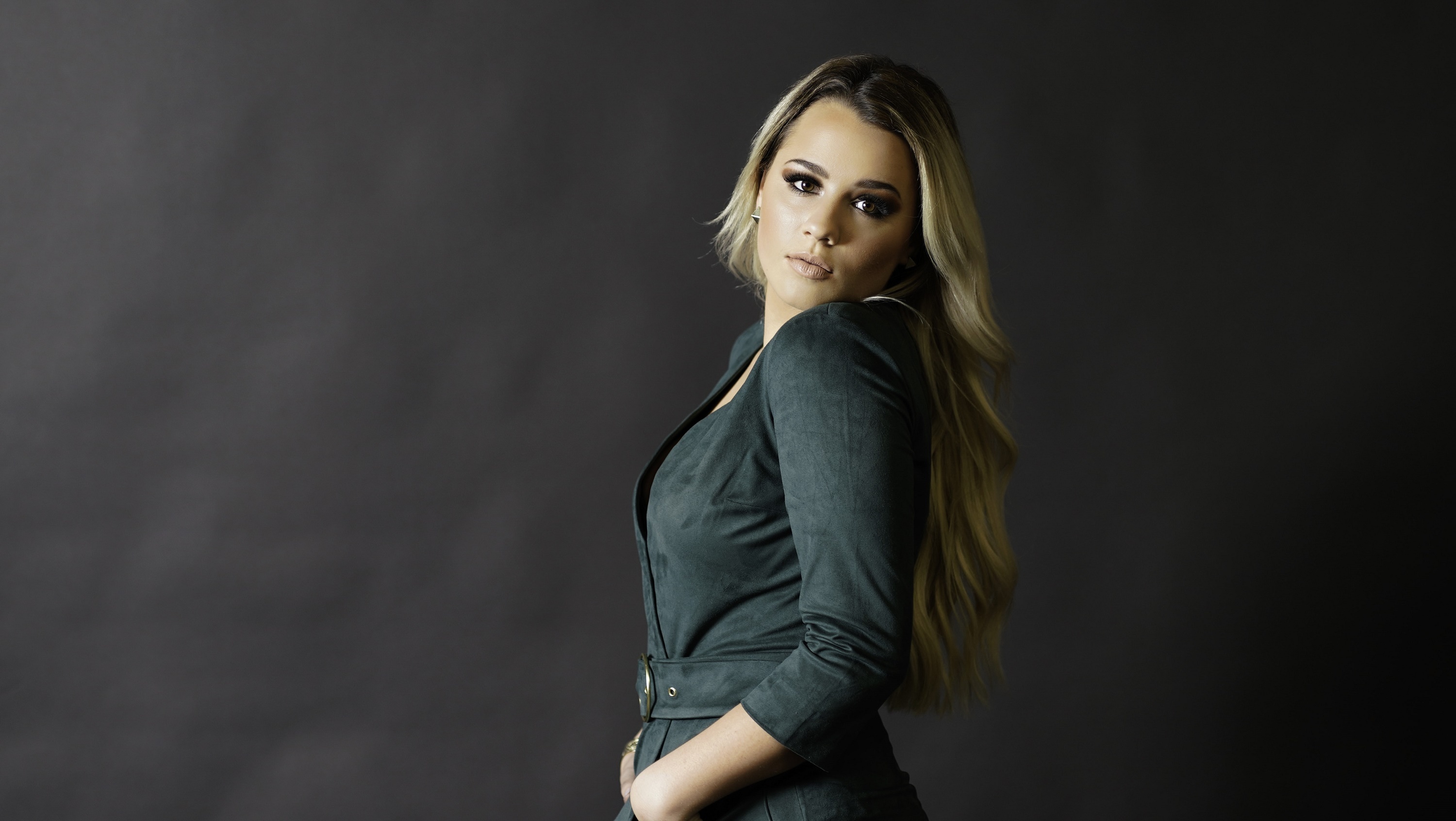 Gabby Barrett, Hope lyrics, 3000x1690 HD Desktop