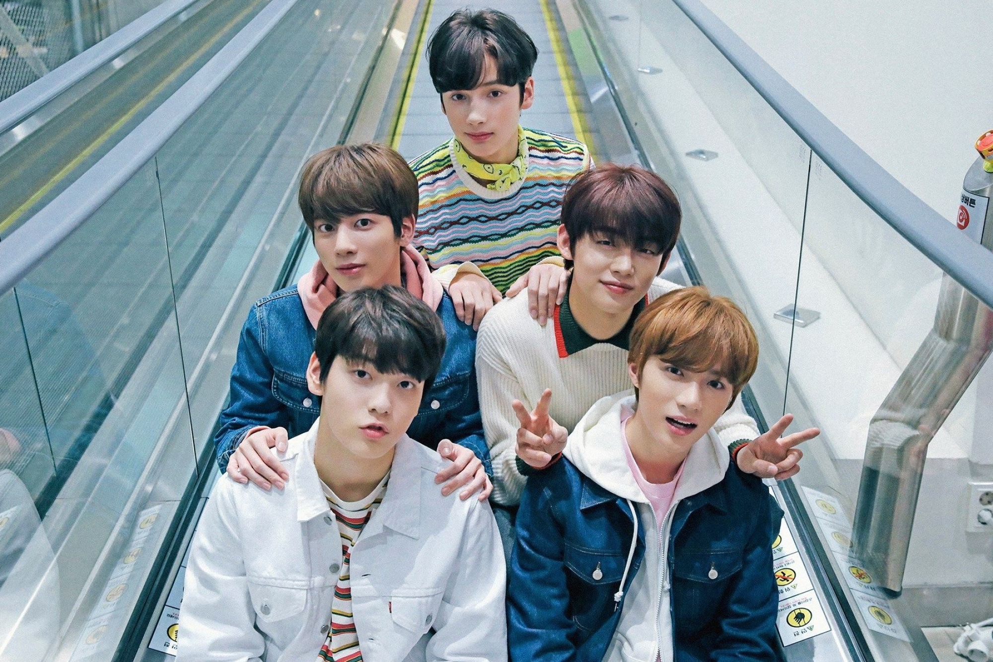 Tomorrow X Together, Soobin, Yeonjun, Beomgyu, Hueningkai and Taehyun, HD Desktop wallpaper