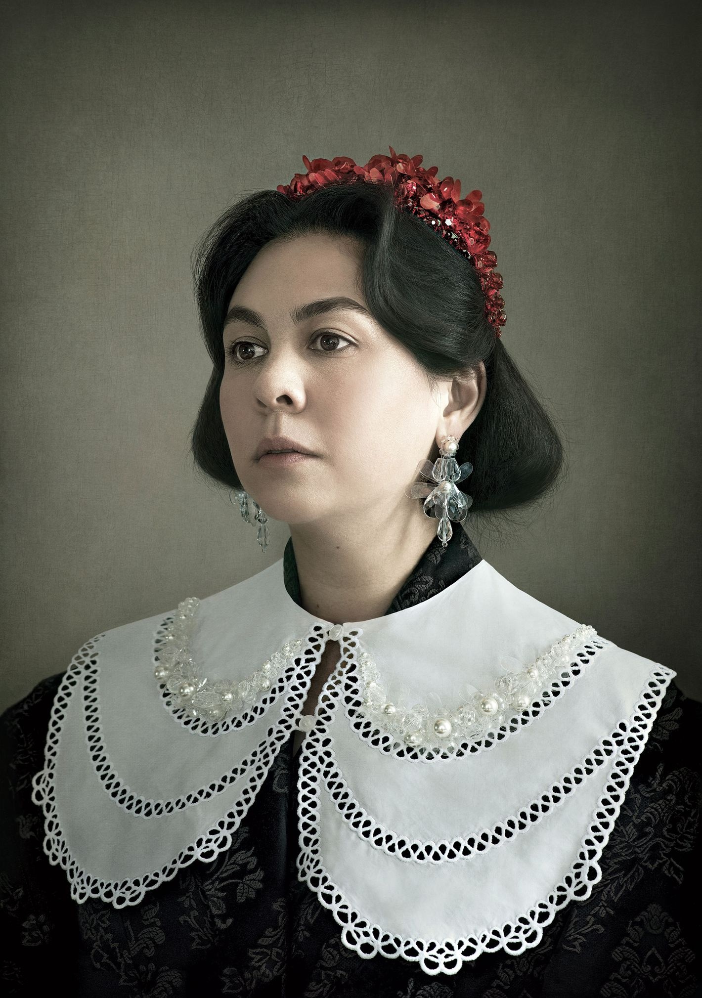 Simone Rocha, Queen of the new weird, 1420x2020 HD Phone