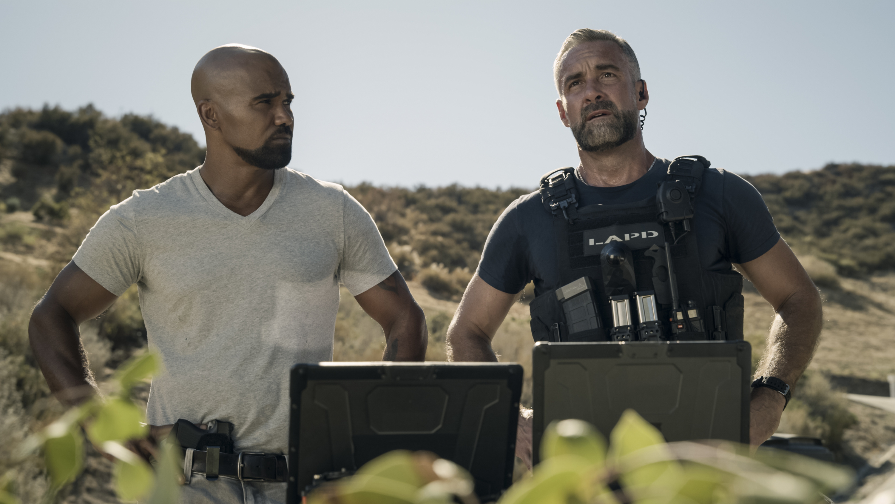 Harrelson and Kay, S.W.A.T. (TV Series) Wallpaper, 3000x1690 HD Desktop
