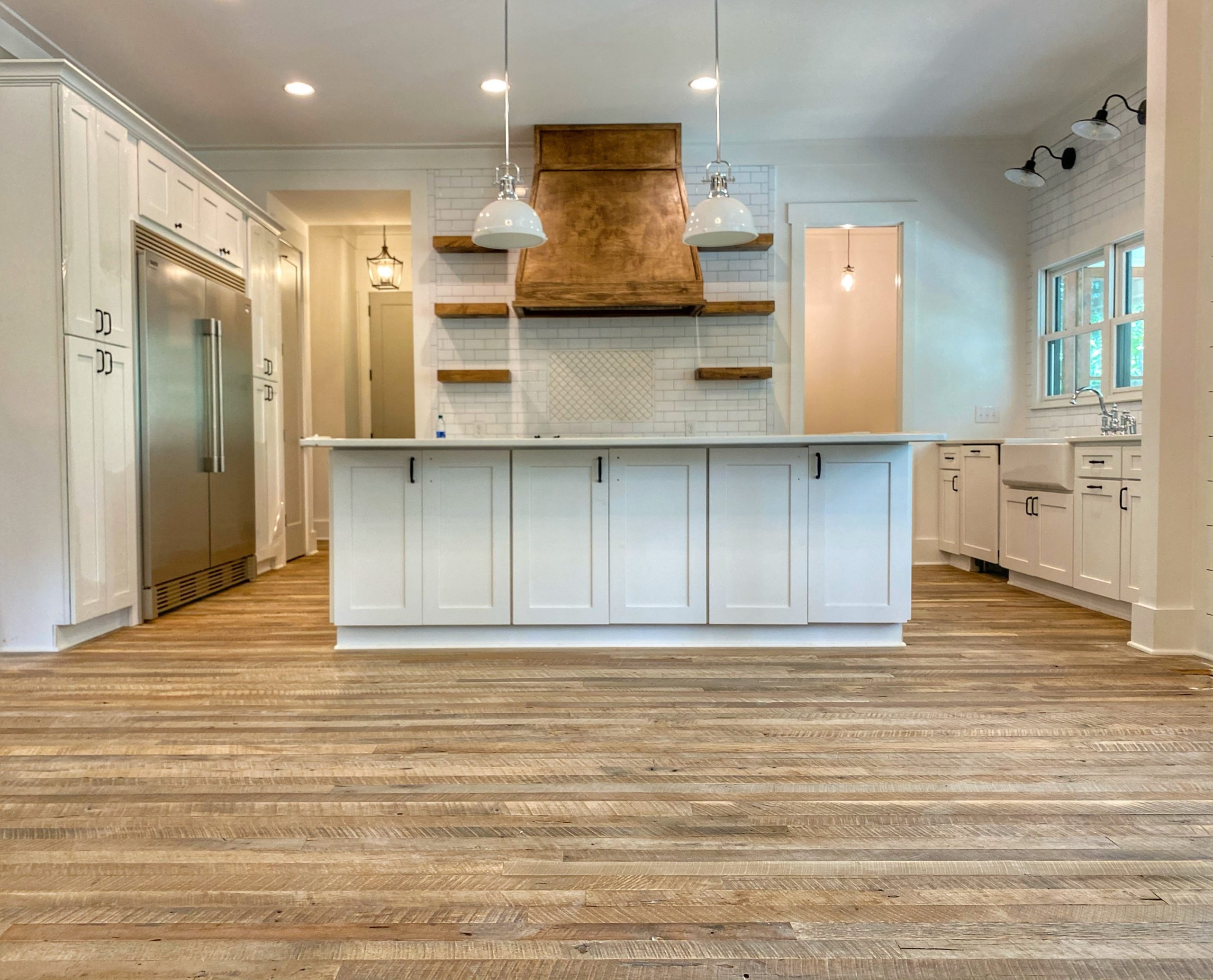 Kitchen, Hardwood Floor Wallpaper, 2560x2070 HD Desktop