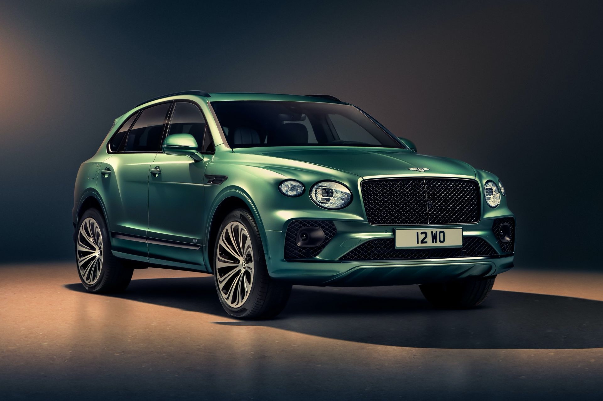 2021 Model, Bentley Bentayga Wallpaper, 1920x1280 HD Desktop