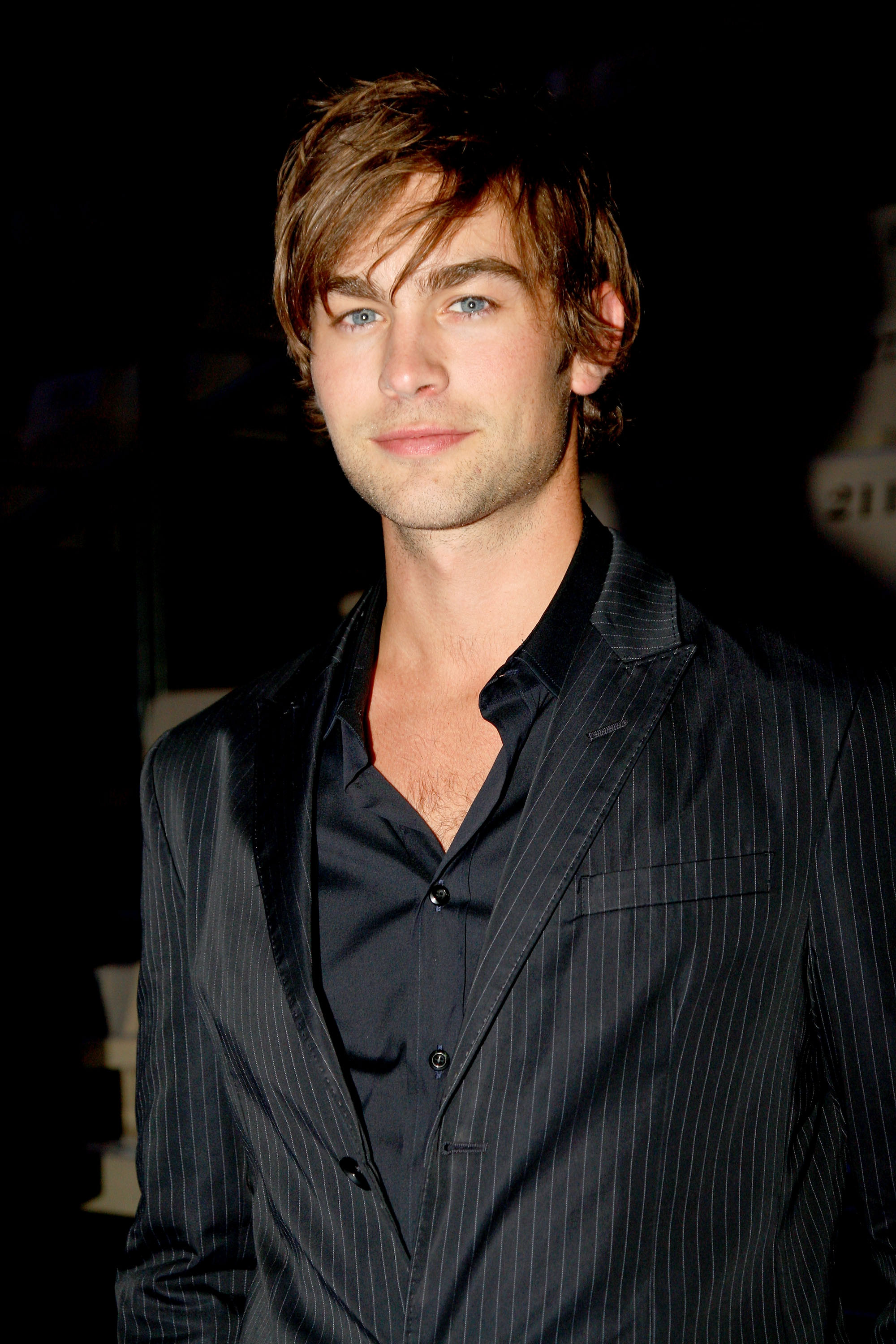 Chace Crawford, Inside scoop, Gossip Girl love, Footloose energy, 2000x3000 HD Phone