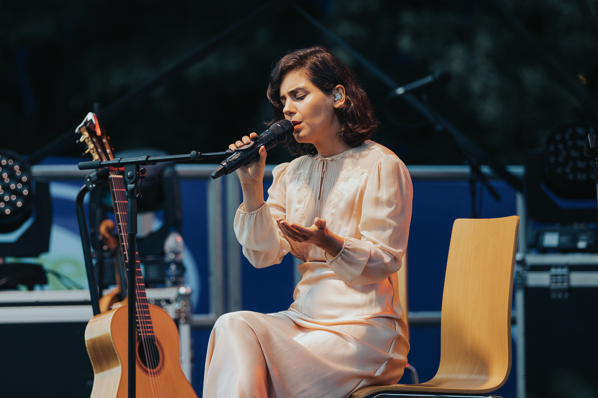 Katie Melua, The Woodland Sessions, Isle of Wight, 1920x1280 HD Desktop