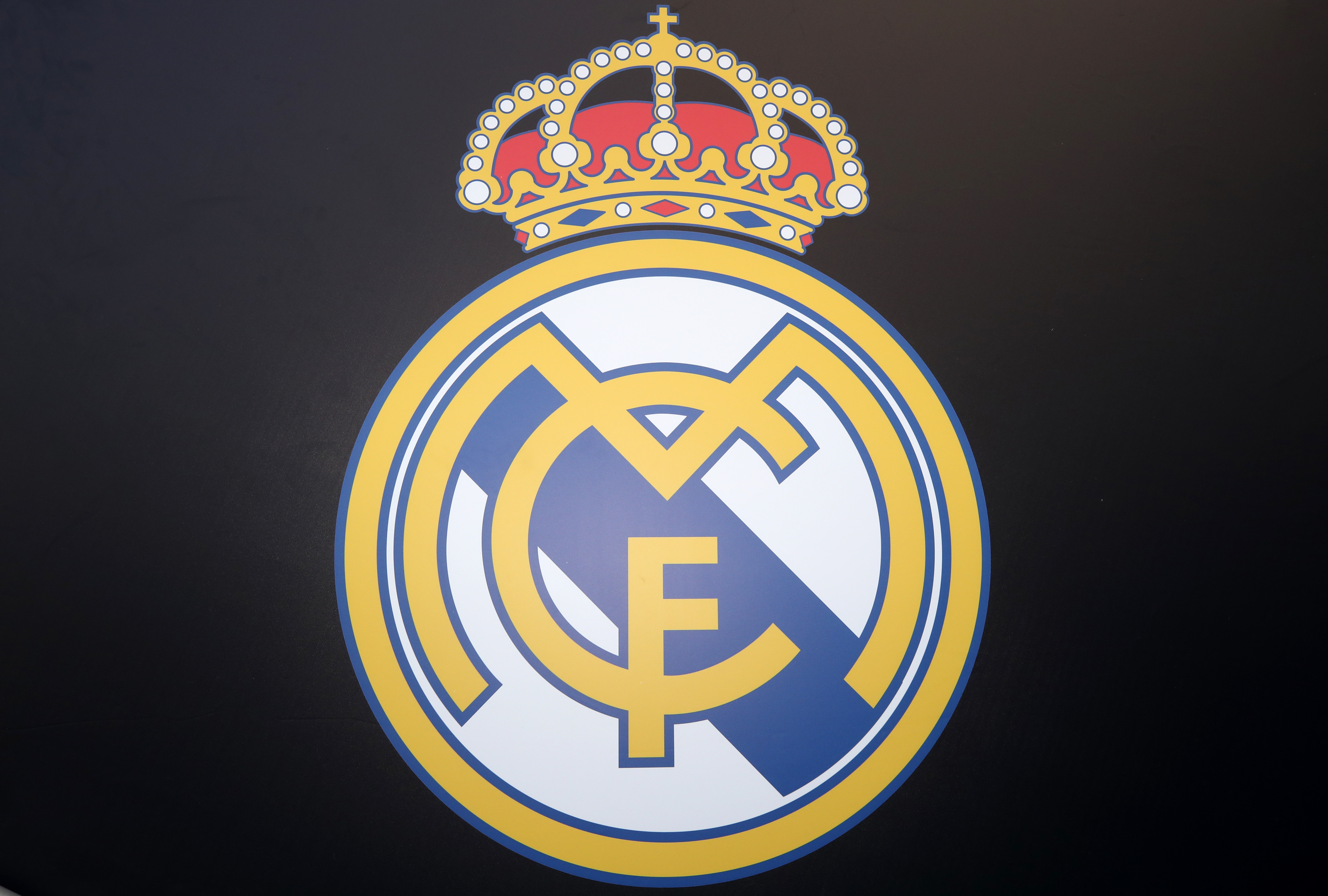 Real Madrid CF crest, Spanish royal crown emblem, black matte background, HD Desktop wallpaper