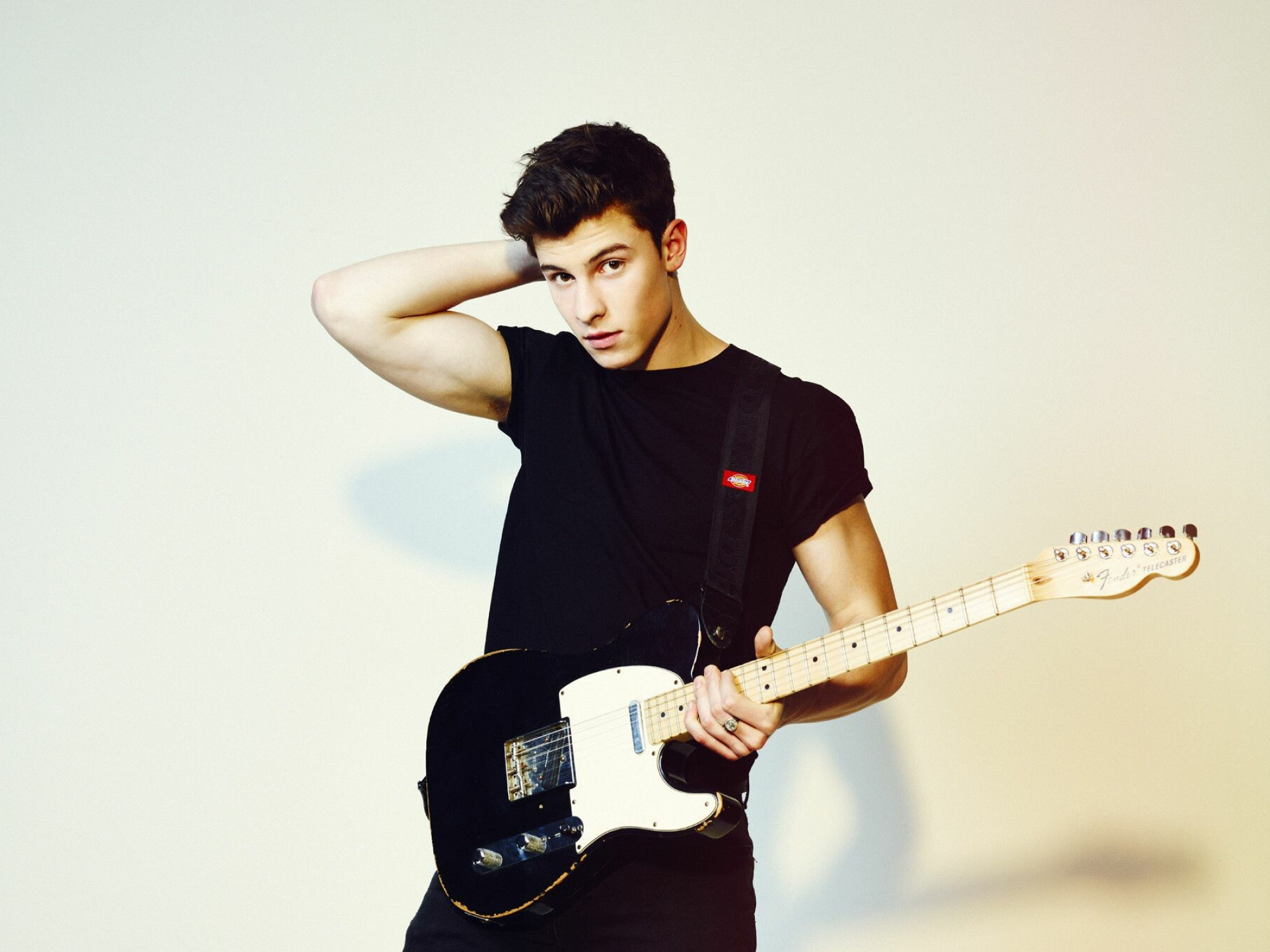Shawn Mendes, Musical prodigy, Teen heartthrob, Sensational talent, 2000x1500 HD Desktop