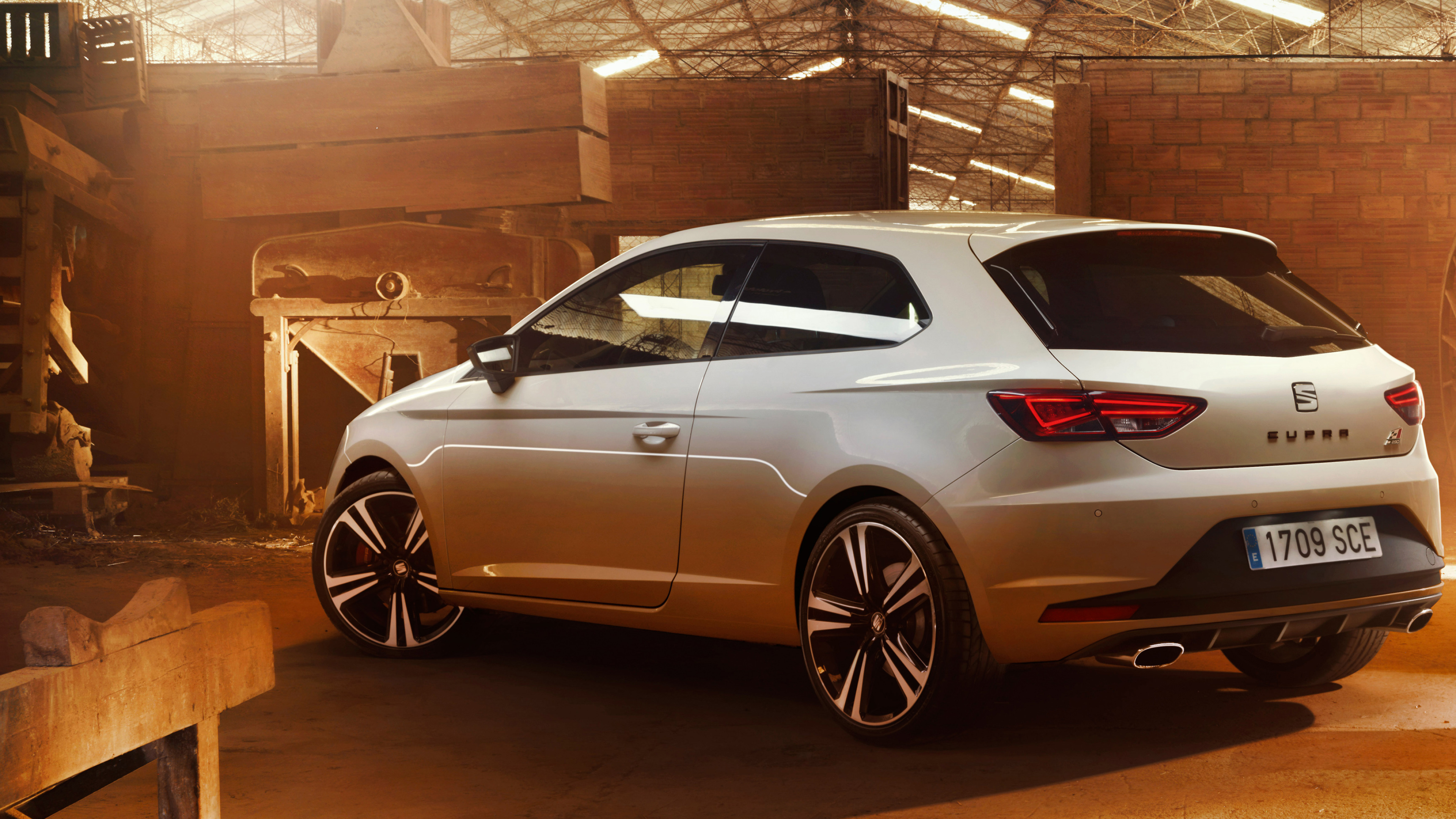 Seat Leon, Performance beast, Sporty design, Exceptional power, 3840x2160 4K Desktop