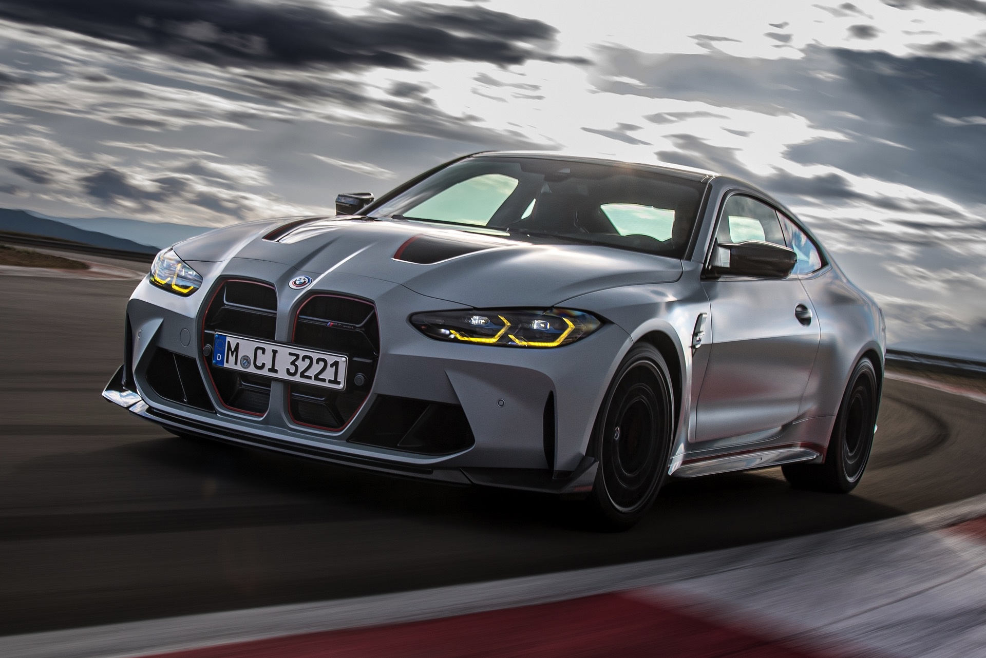 M4 CSL 2023, BMW M4 Wallpaper, 1920x1290 HD Desktop