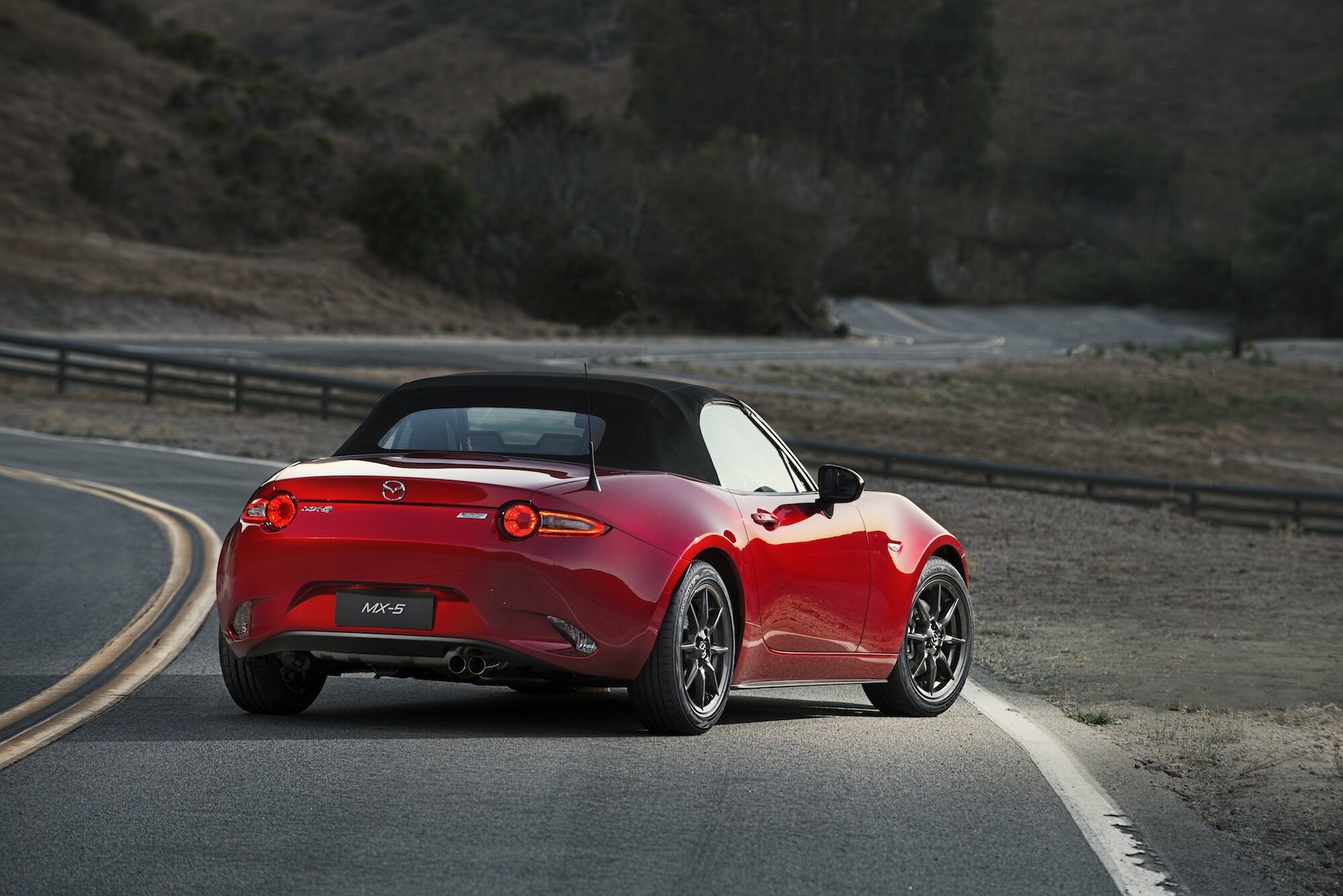 98 Mazda MX-5 wallpapers, High-quality, Stunning visuals, Sporty car, 2000x1340 HD Desktop