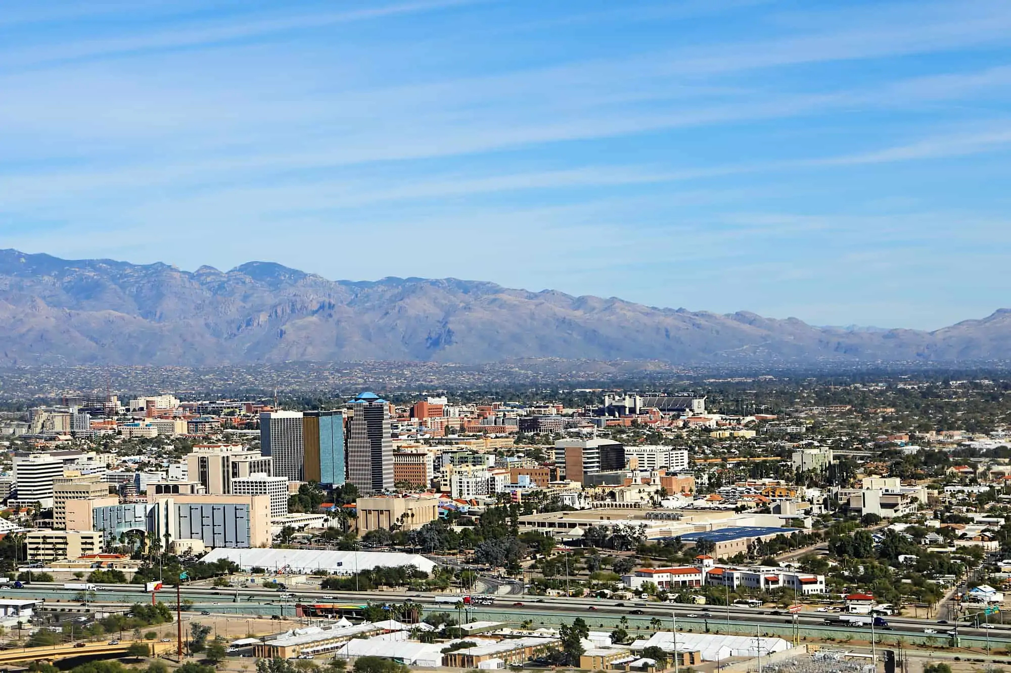 Residential electrician, Tucson AZ, Turn it on, 2000x1340 HD Desktop